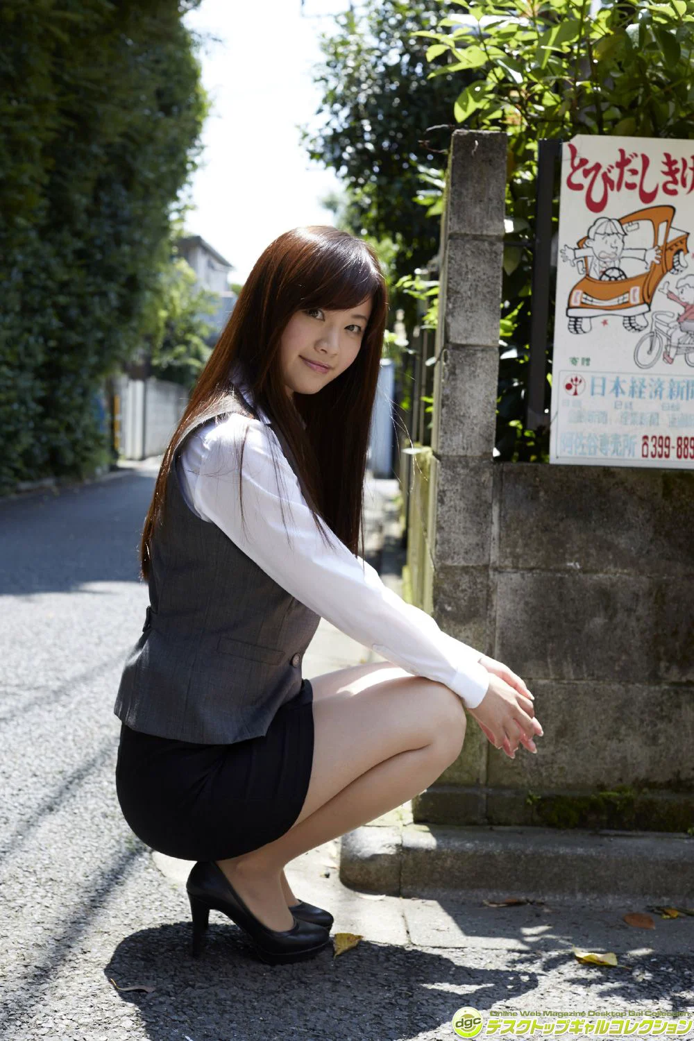 平林あずみ《可愛らしいルックスの真ん丸美尻クイーン！》写真集 [DGC] NO.1271 - 爱照片
