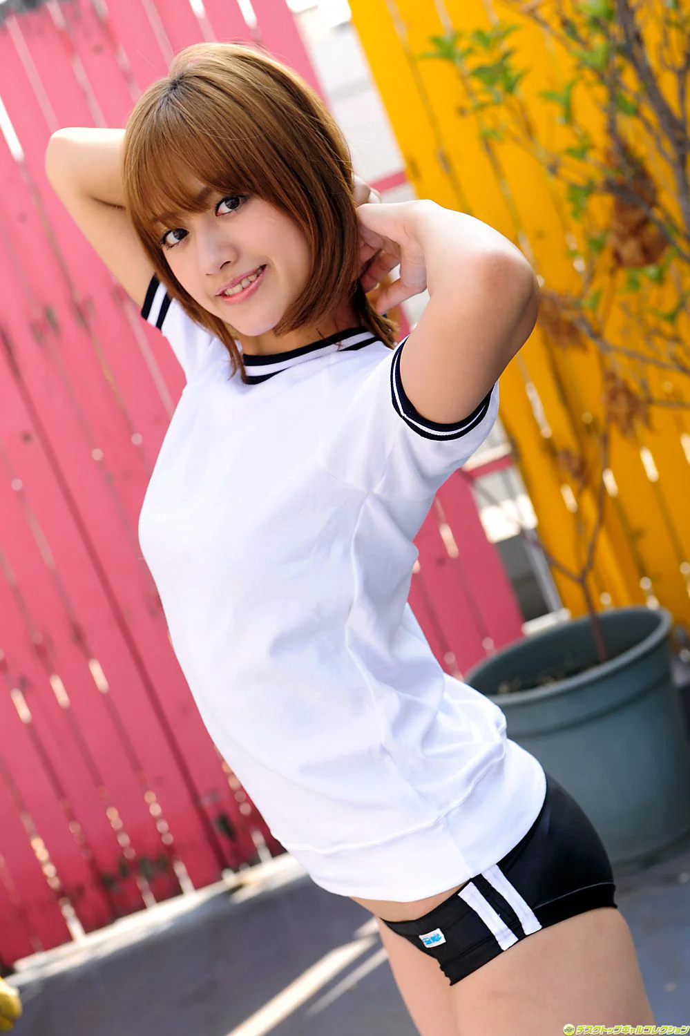 [DGC] NO.886 Cyndi Sakurai 桜井シンディ 制服美少女天國 写真集 - 爱照片
