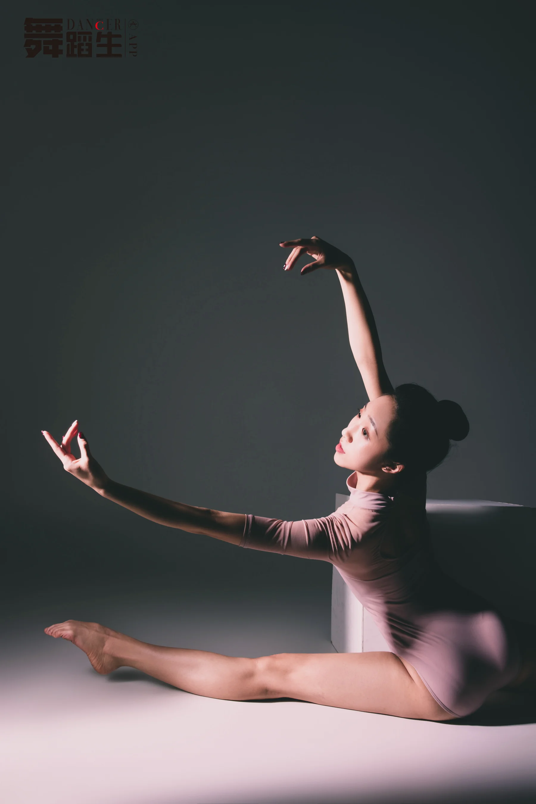 [GALLI嘉丽] 舞蹈生日记 – 081 元气女神 赵惠妮 - 爱照片