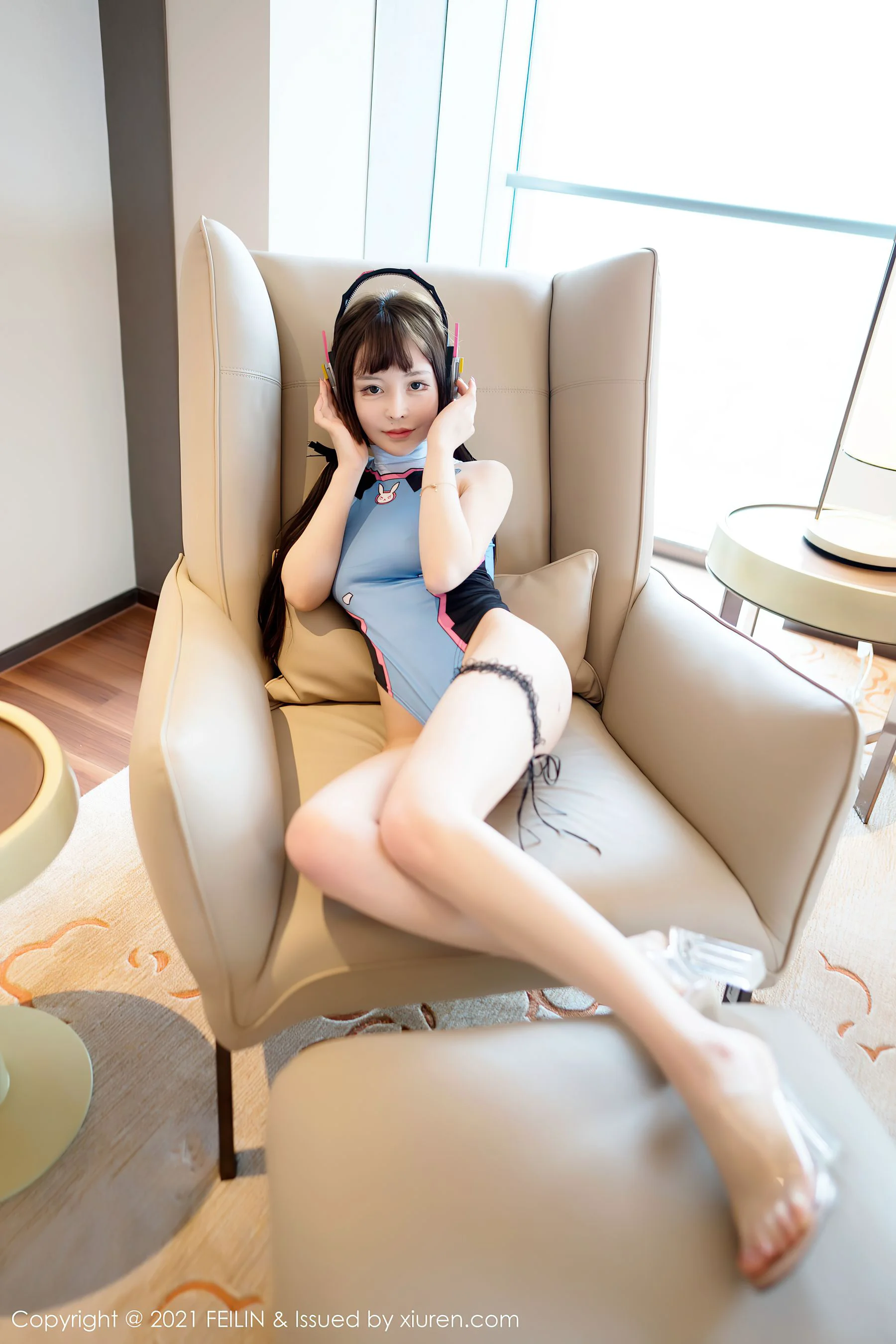 [嗲囡囡FEILIN] VOL.374 哩哩呀 – 情趣耳机少女+婚纱系列 - 爱照片