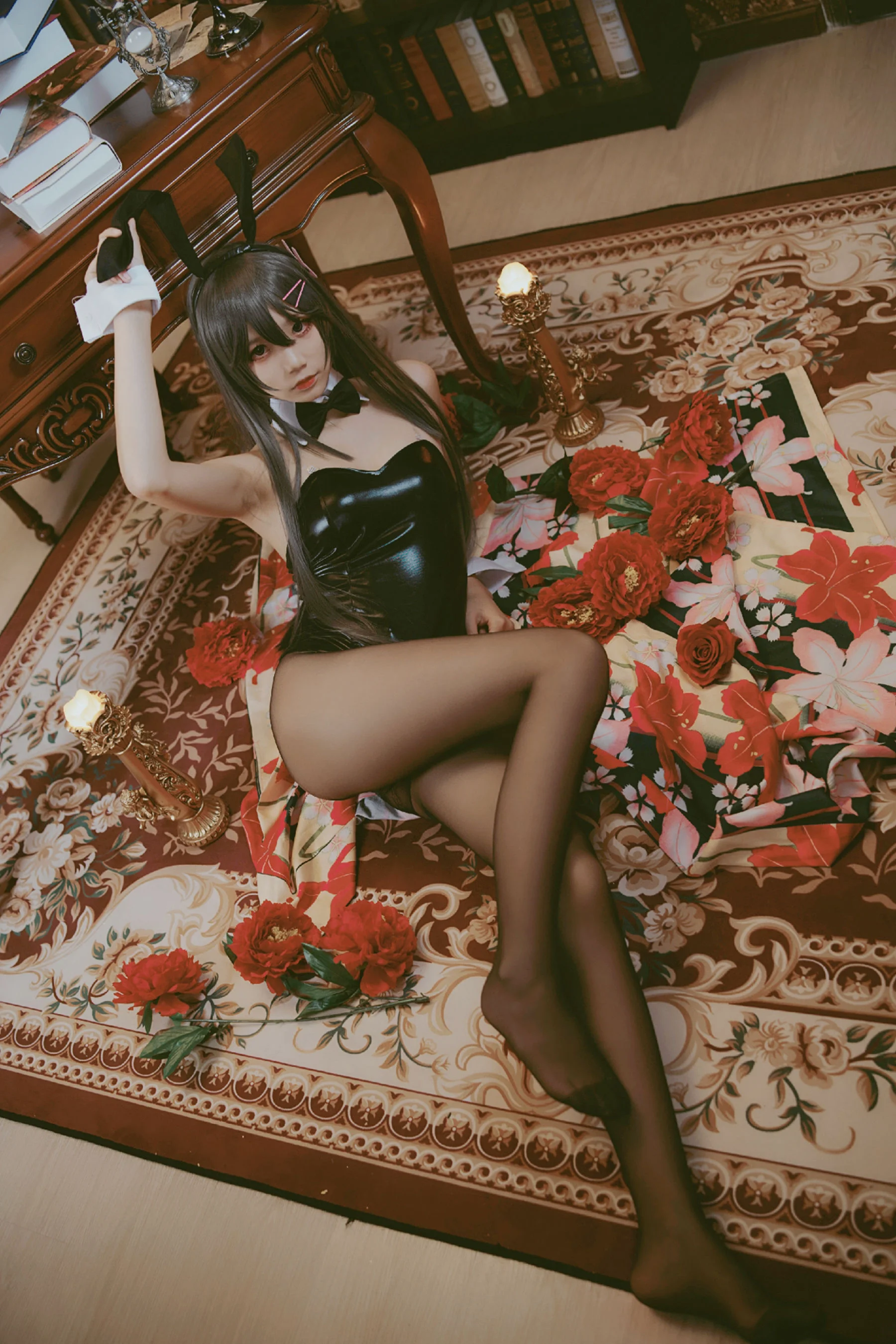 [风之领域] NO.151 黑丝兔女郎 写真集 - 爱照片