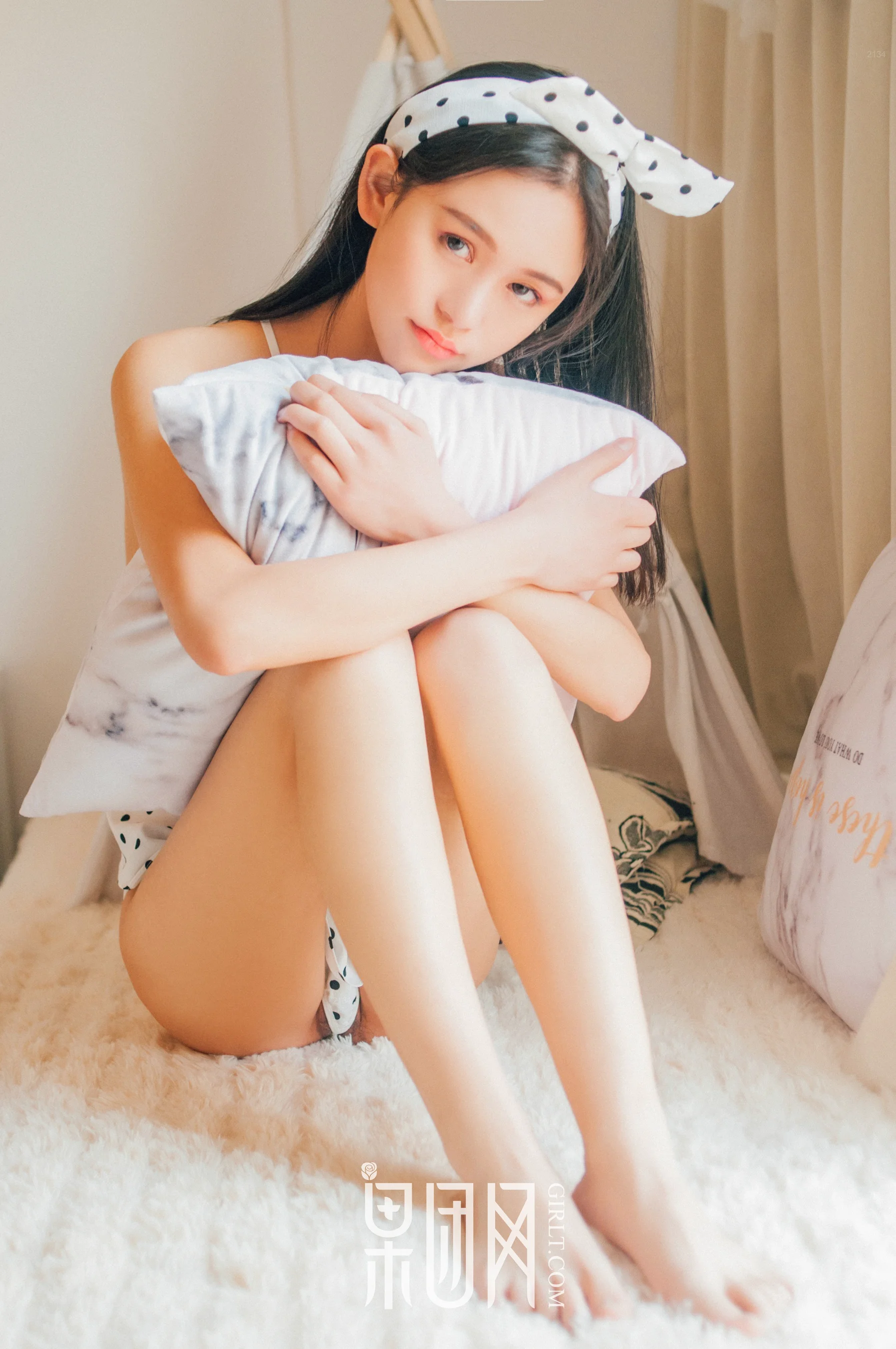 [Girlt果团网] No.143 美人起床 不可方物 - 爱照片