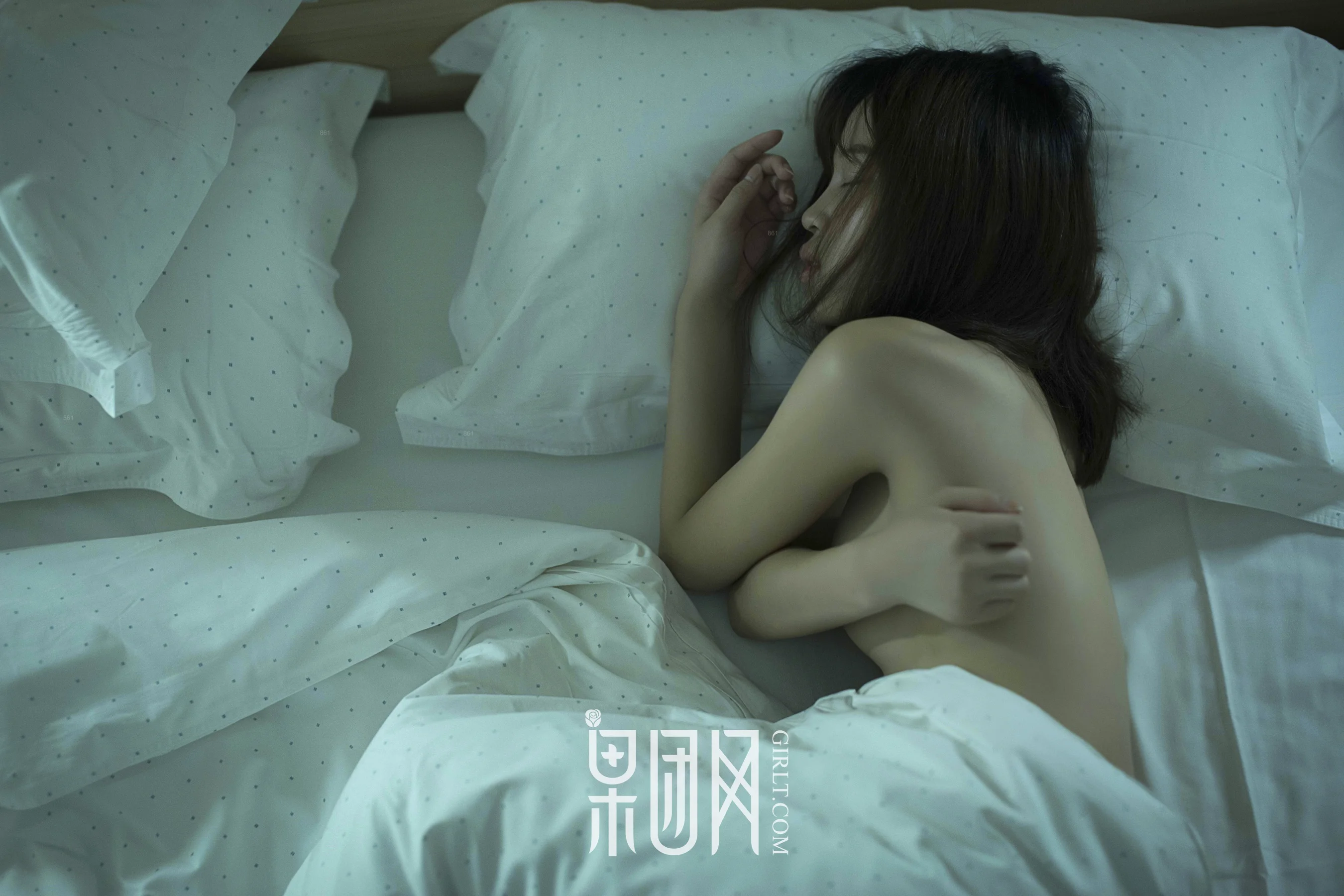 [GIRLT果团网] 投稿作品 TG026 嫩模朱朱 - 爱照片