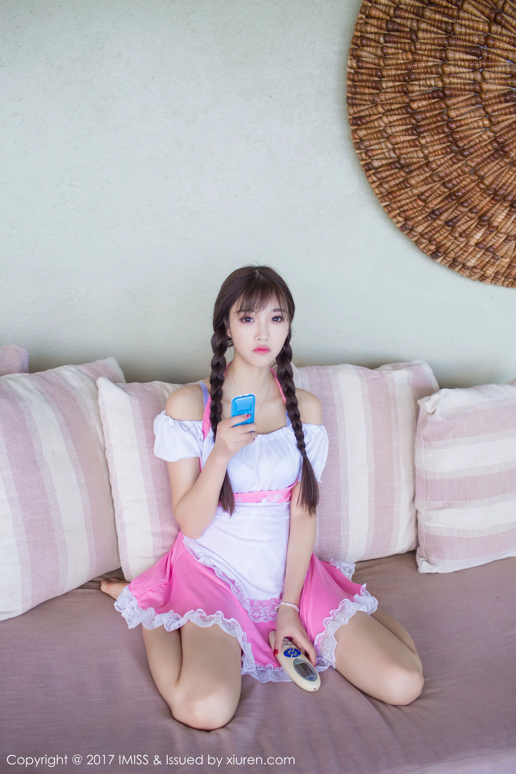 杨晨晨sugar《双马尾女仆》 [爱蜜社IMISS] VOL.159 写真集 - 爱照片