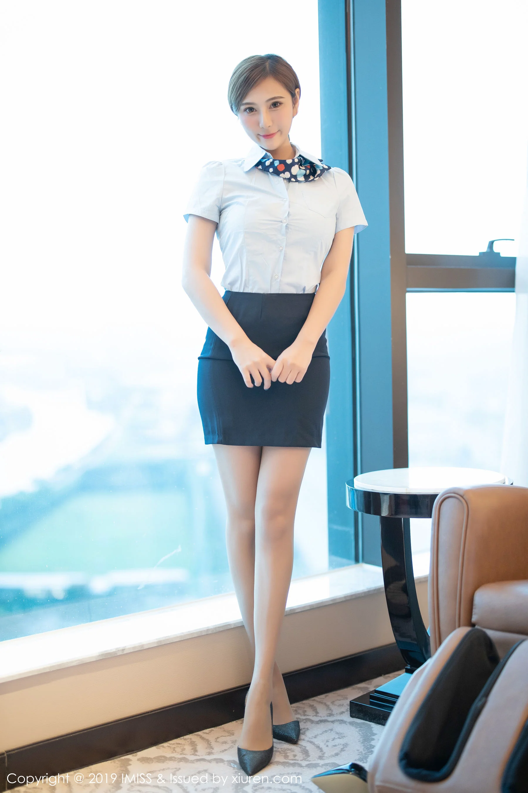 Lavinia《无法抵御的职业装》 [爱蜜社IMiss] Vol.408 写真集 - 爱照片