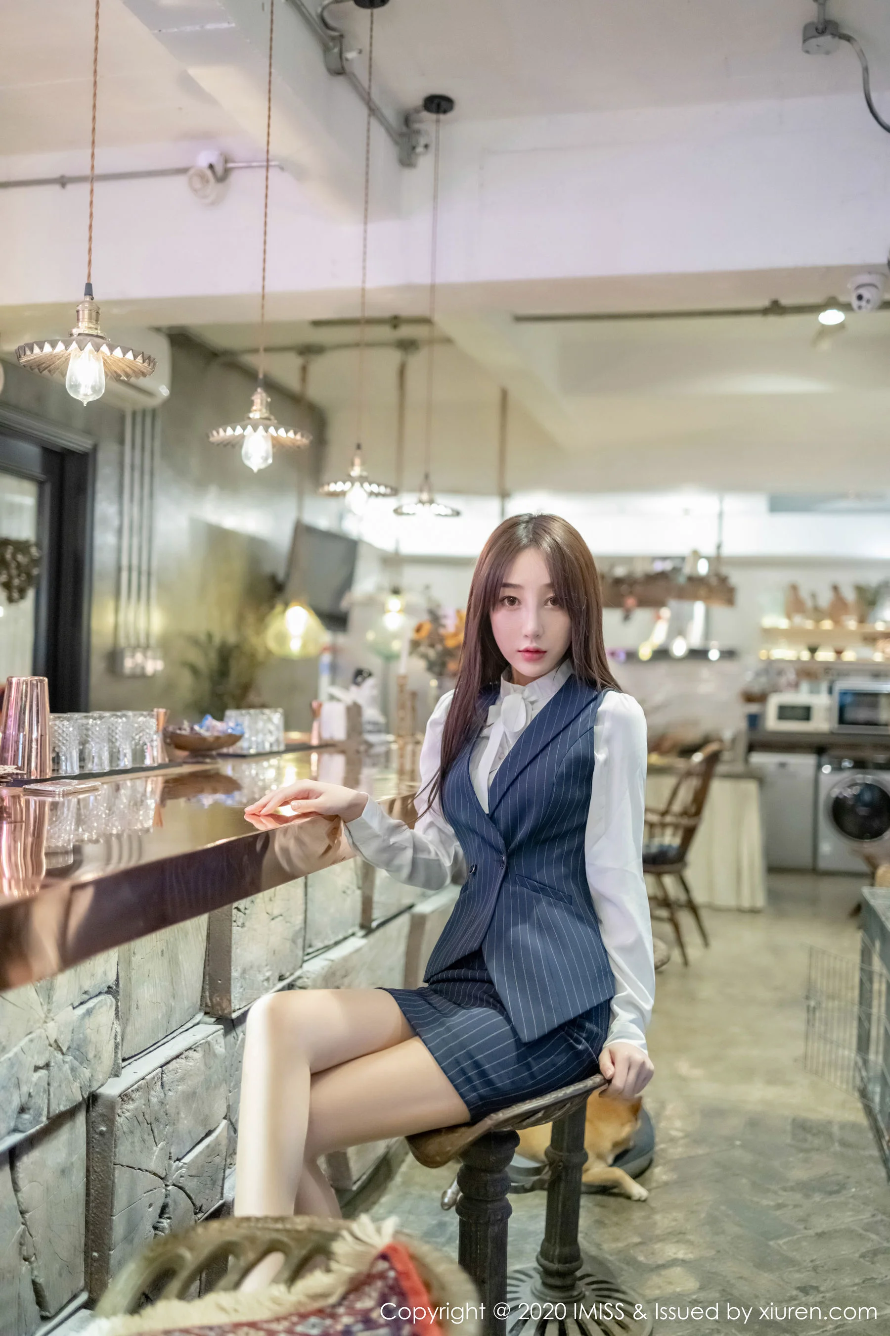 九月生_《这是哪家西餐厅的服务生》 [爱蜜社IMiss] Vol.438 写真集 - 爱照片