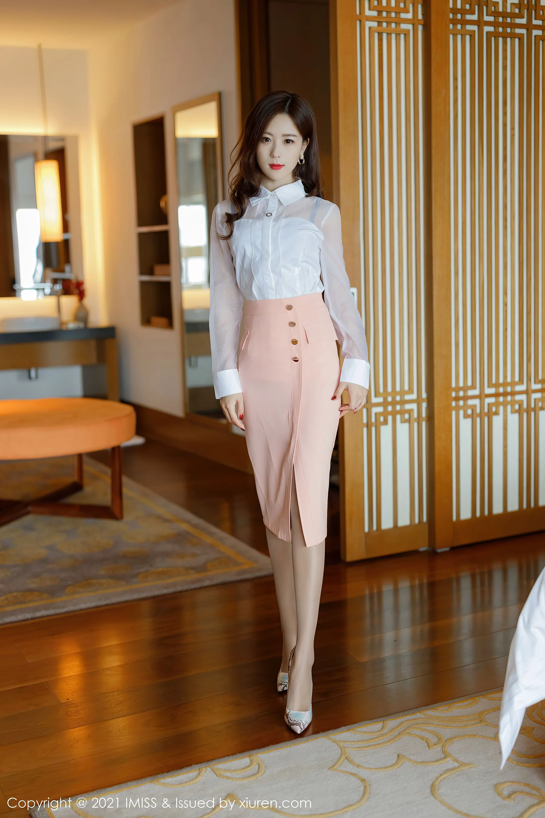 [爱蜜社IMISS] VOL.544 杨紫嫣Cynthia – 古时尚典雅的都市装扮 - 爱照片