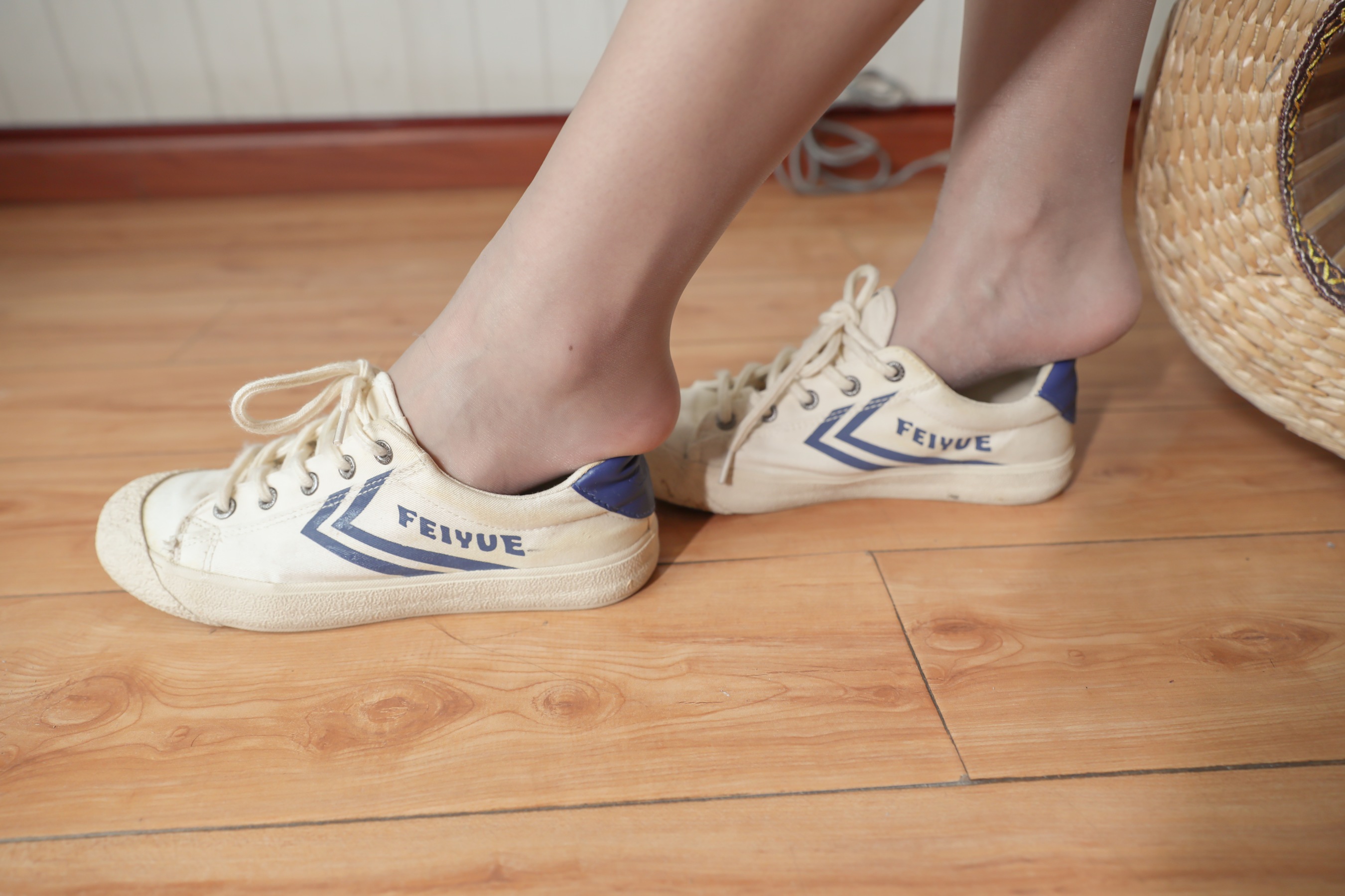 [IMZSOCK爱美足] No.290 小美 - 爱照片