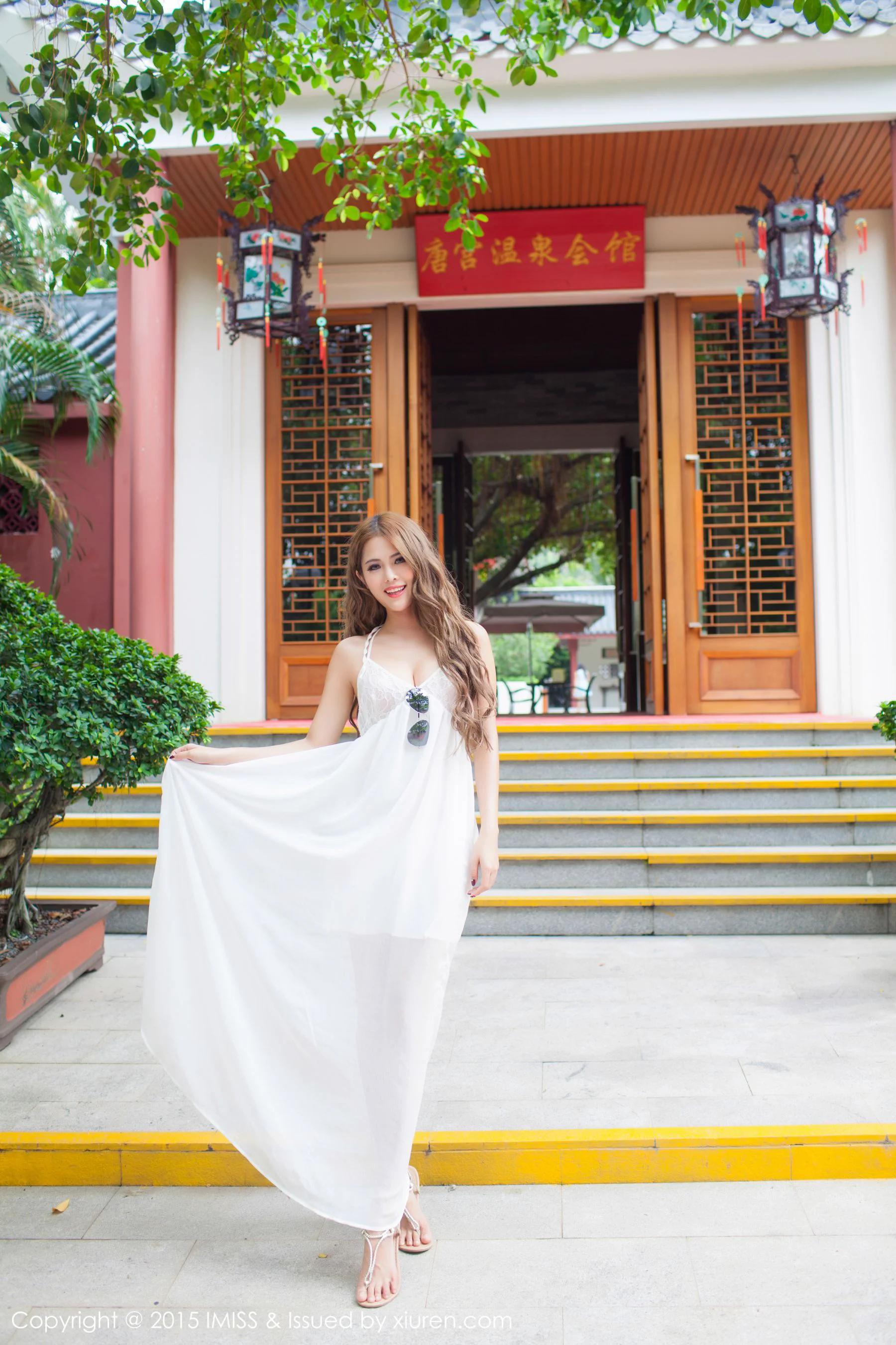 妍妍Yanyan《同程旅拍》 [爱蜜社IMiss] Vol.008 写真集 - 爱照片