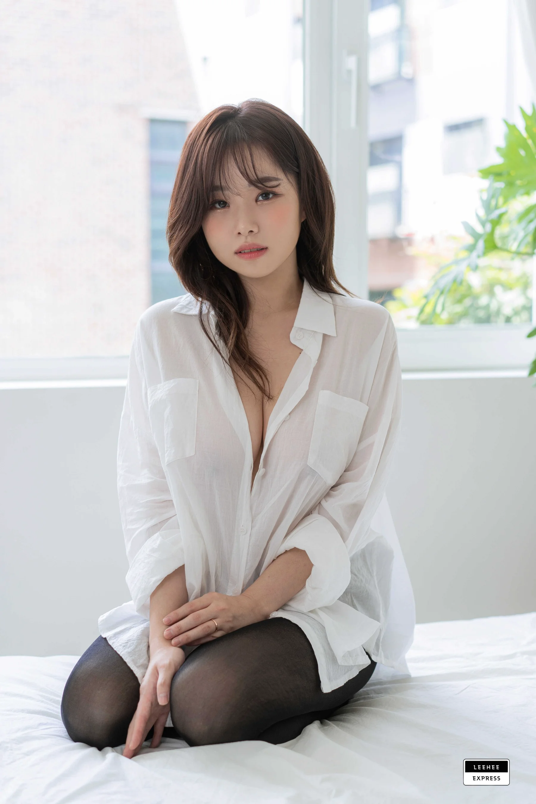[LEEHEE EXPRESS] LEDG-122 – Merry - 爱照片