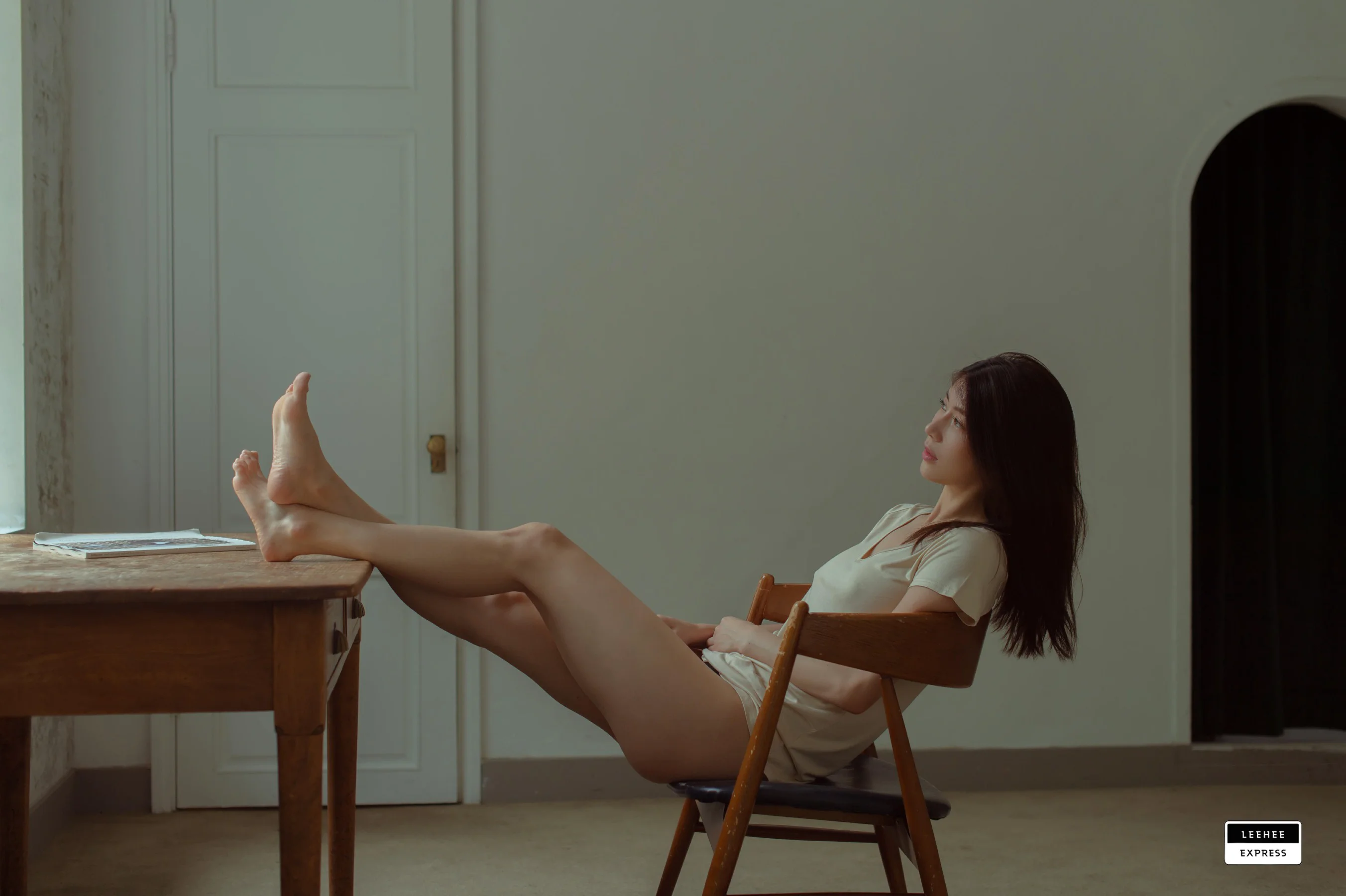[LEEHEE EXPRESS] LEHF-059A Min.E (민이) - 爱照片