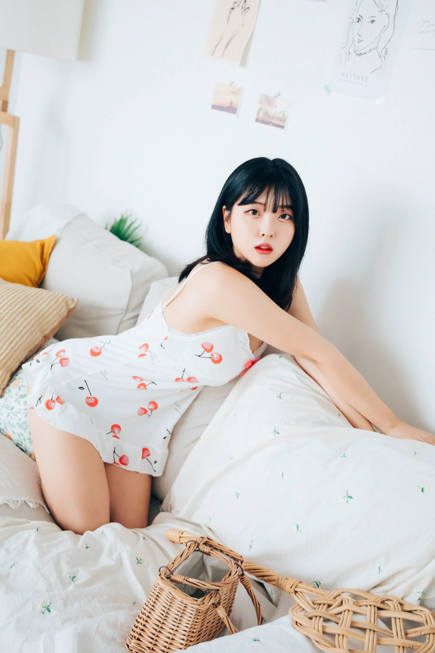 [LOOZY] Song Hana – Oyatsu - 爱照片