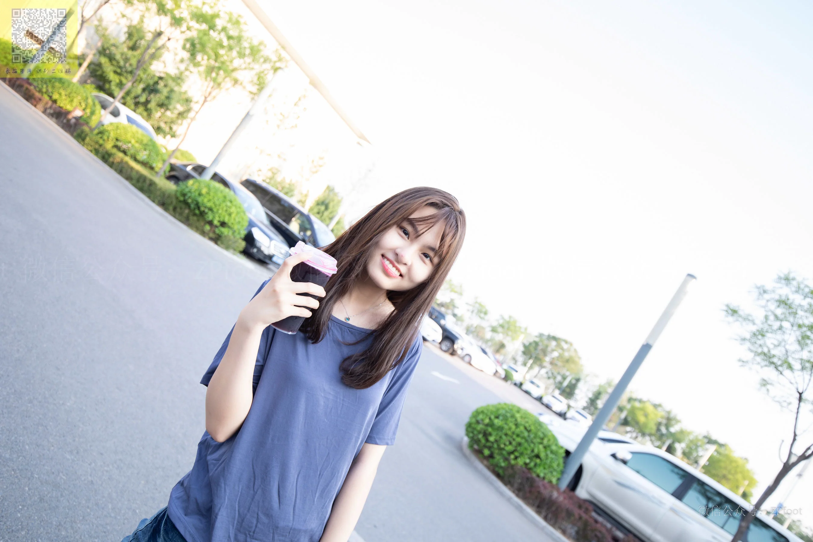 [山茶摄影LSS] NO.154 帆布鞋短丝 写真套图 - 爱照片