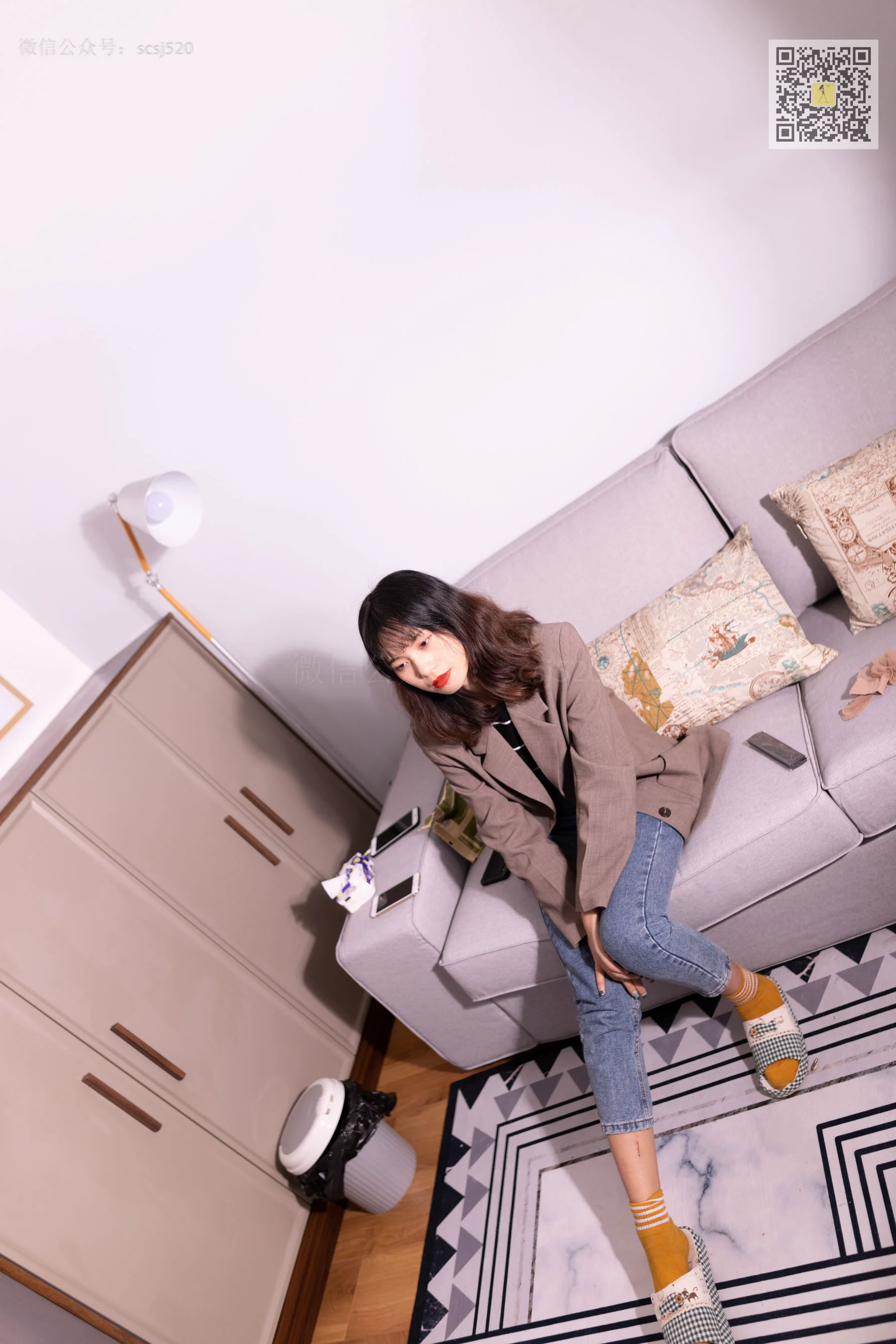 [山茶摄影LSS] NO.278 婷婷 – 丝袜棉袜哪个是你最爱 - 爱照片