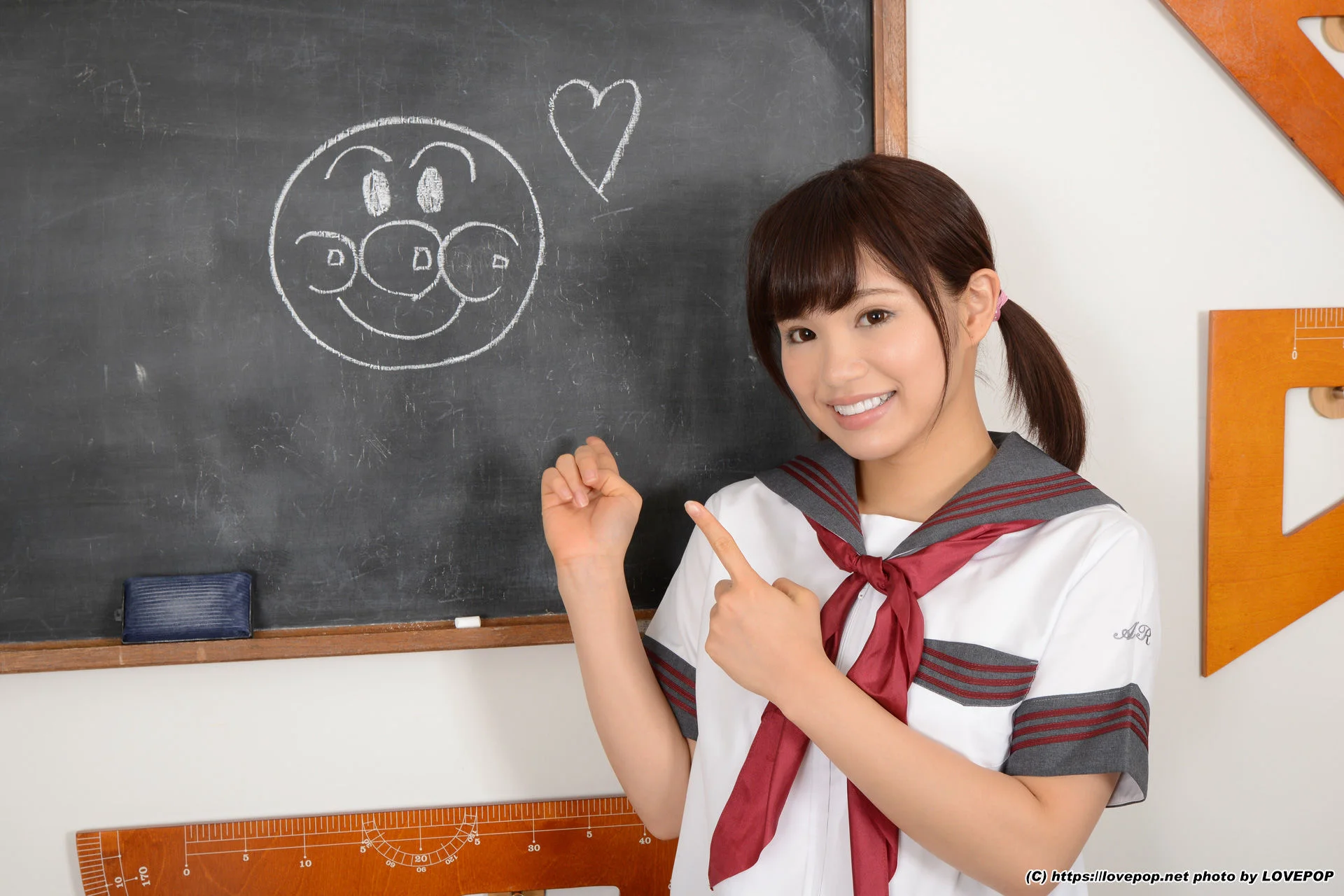 [LovePop] Kanon Akiyoshi 秋吉花音 Set04 写真集 - 爱照片