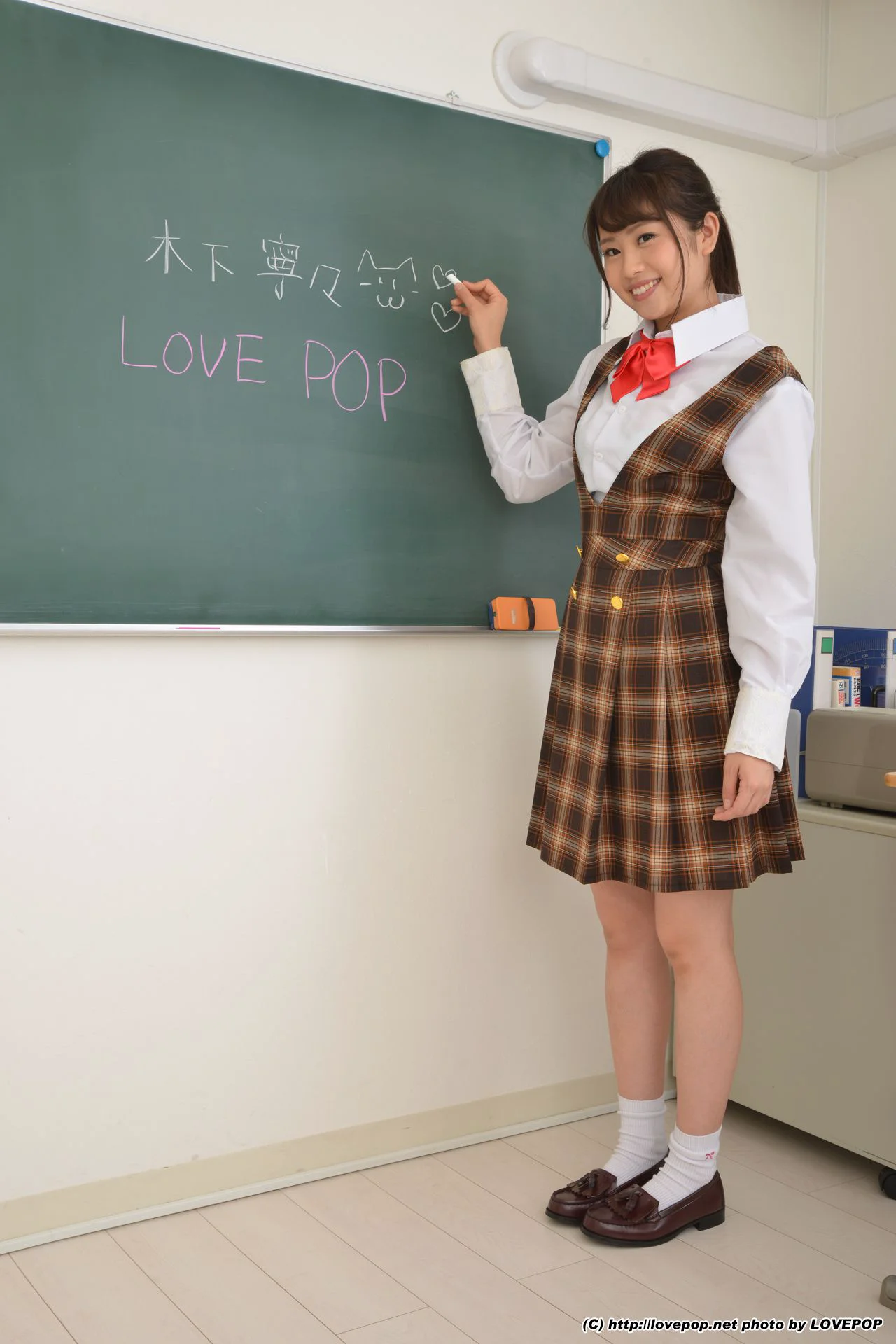 Nene Kinoshita 木下寧々 教室系列Set6 [LovePop] 写真集 - 爱照片