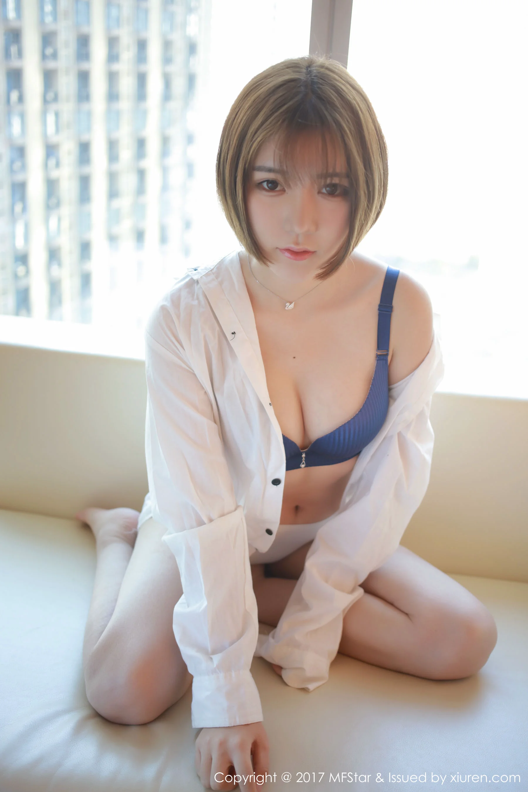 冷不丁《性感衬衫与蕾丝诱惑》 [模范学院MFStar] Vol.089 写真集 - 爱照片