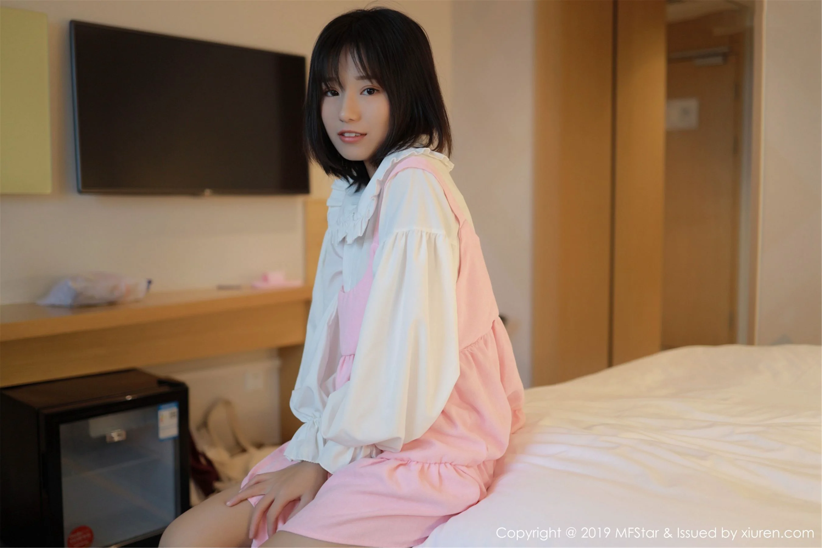 Baileys香儿《粉丝内衣与白衬衫系列》 [模范学院MFStar] Vol.203 写真集 - 爱照片