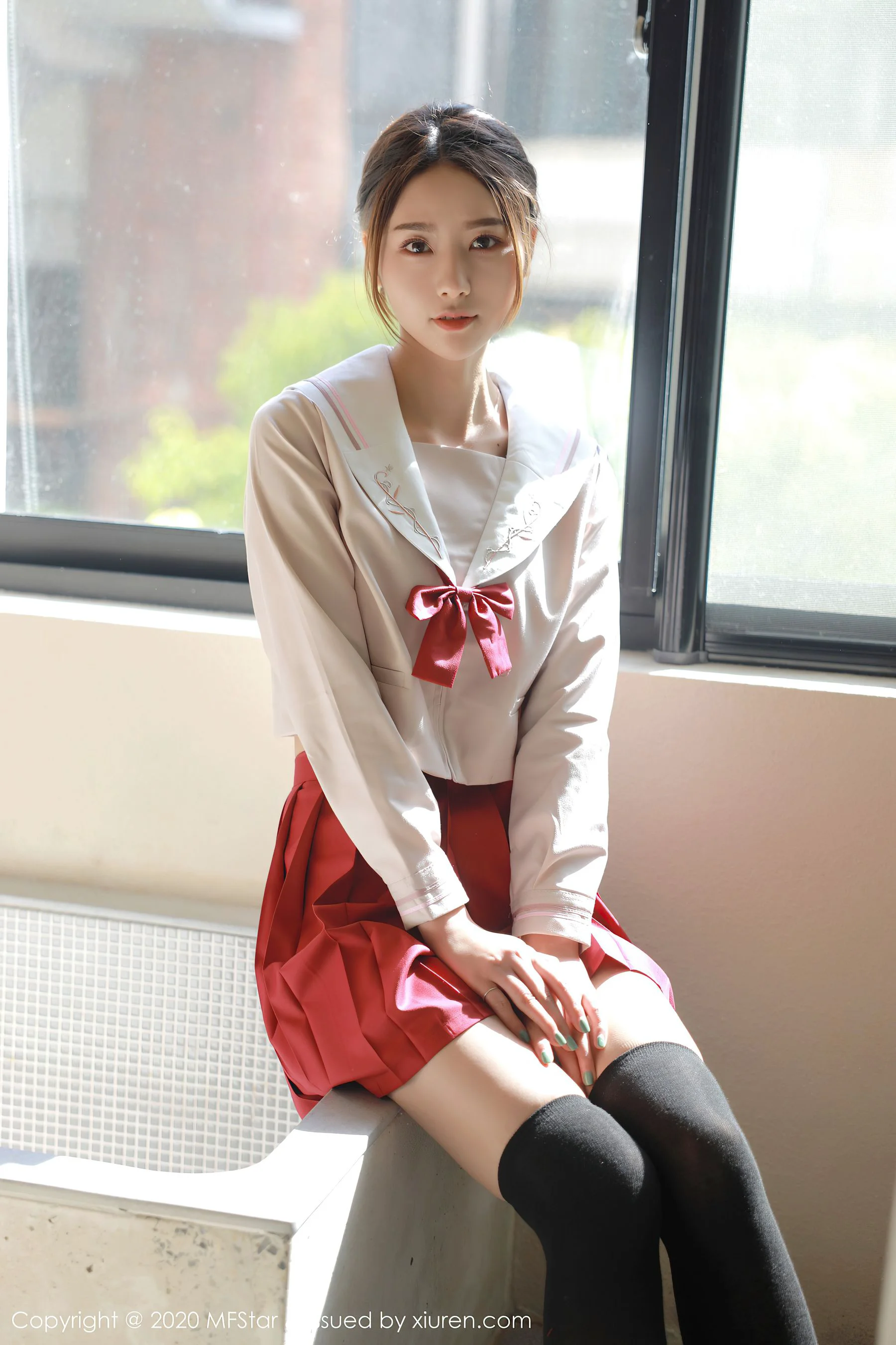 [模范学院MFStar] Vol.340 方子萱 – 经典JK制服系列 - 爱照片