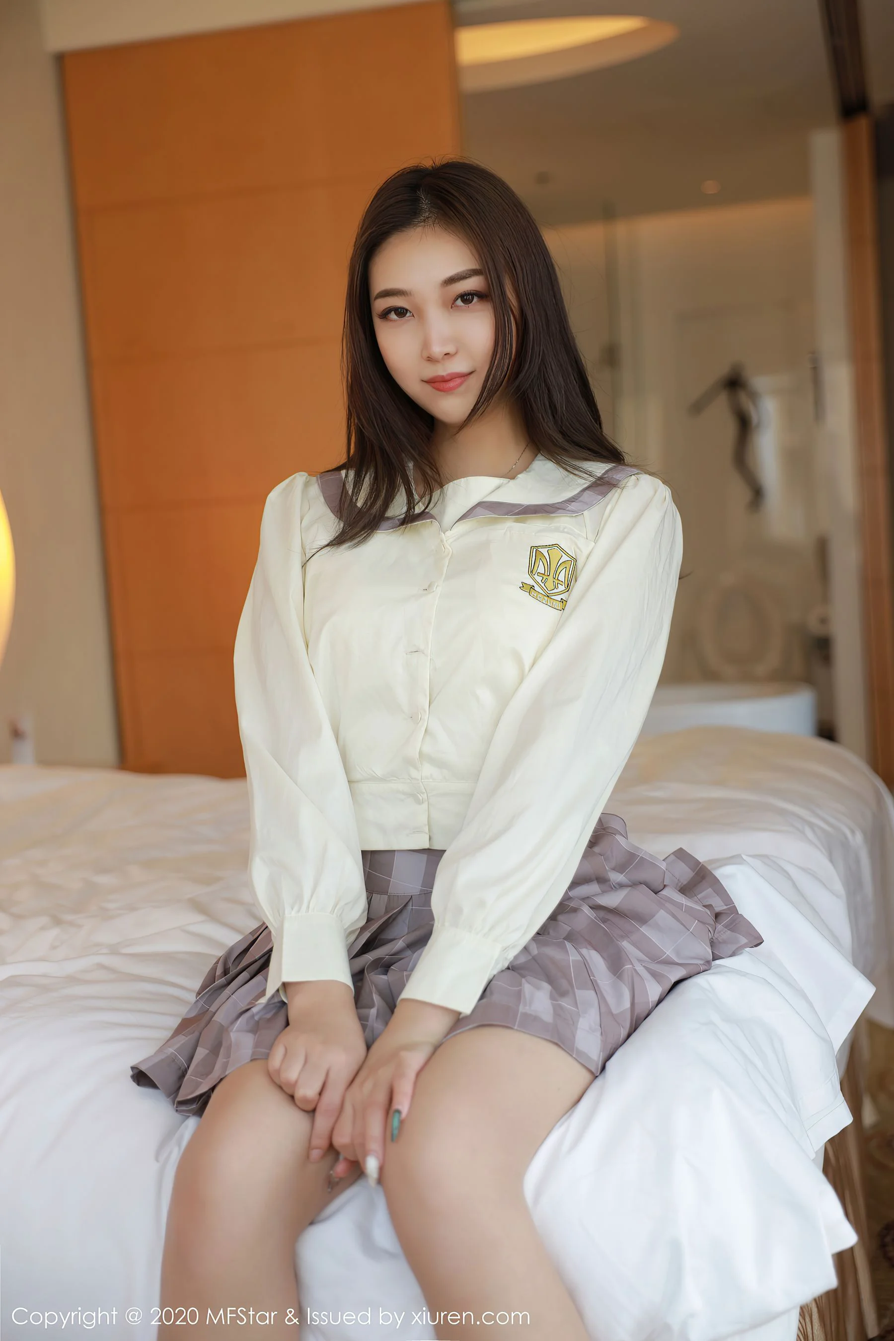 [模范学院MFStar] Vol.399 郑颖姗 – 近期比较火的JK制服系列 - 爱照片