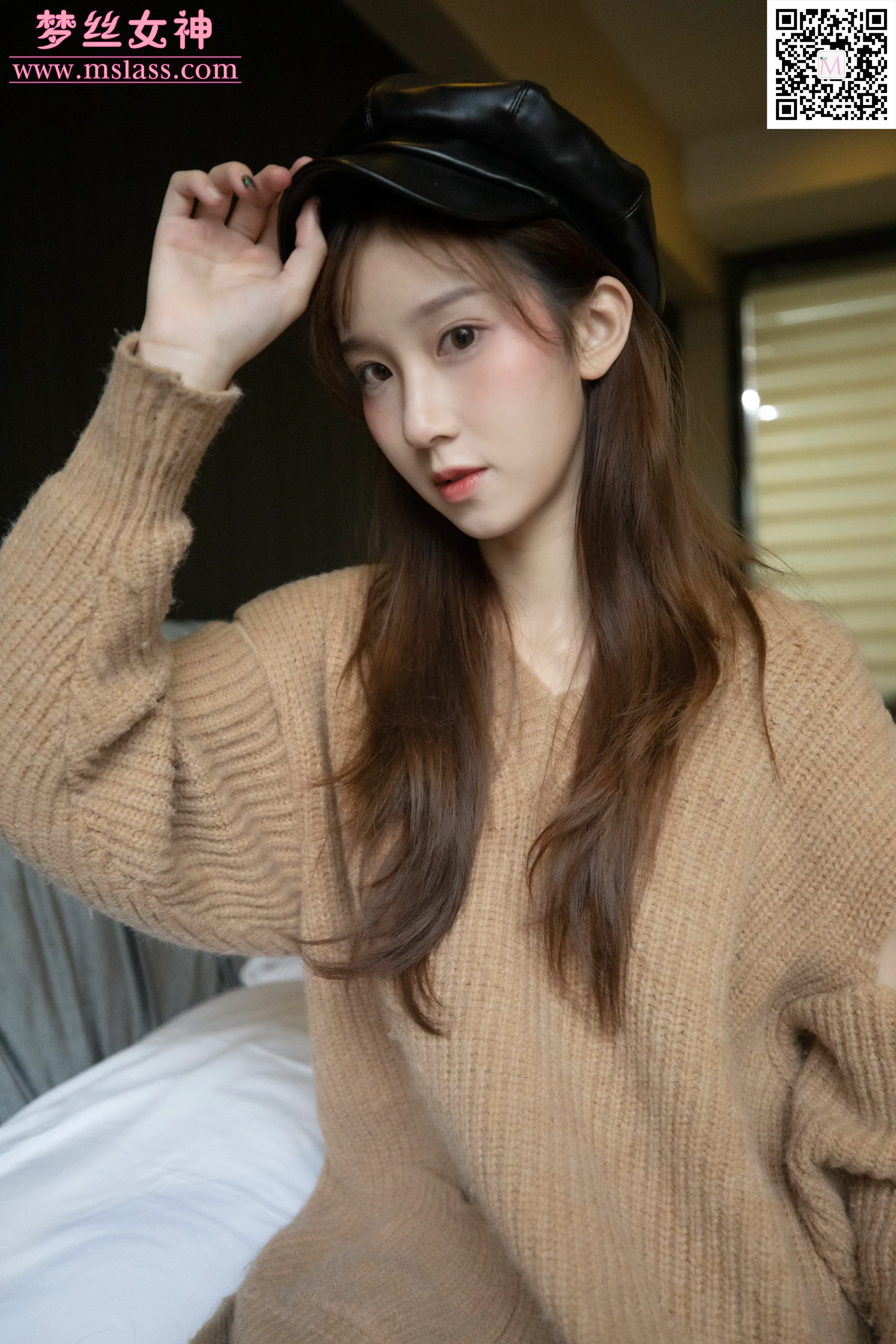 [MSLASS梦丝女神] No.083 小都灵 左耳的明星脸 - 爱照片