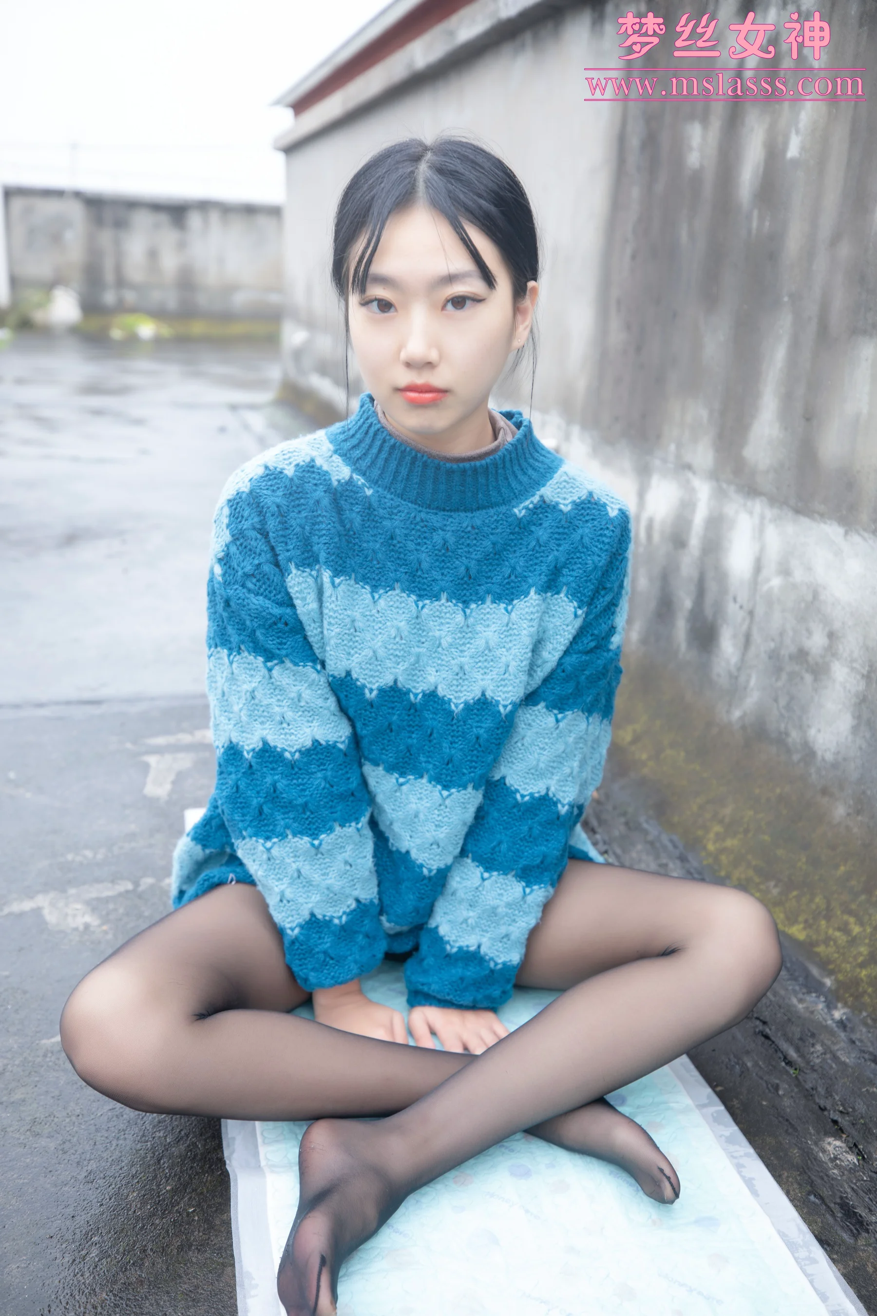 [MSLASS梦丝女神] No.171 凌凌 靴下黑丝 - 爱照片