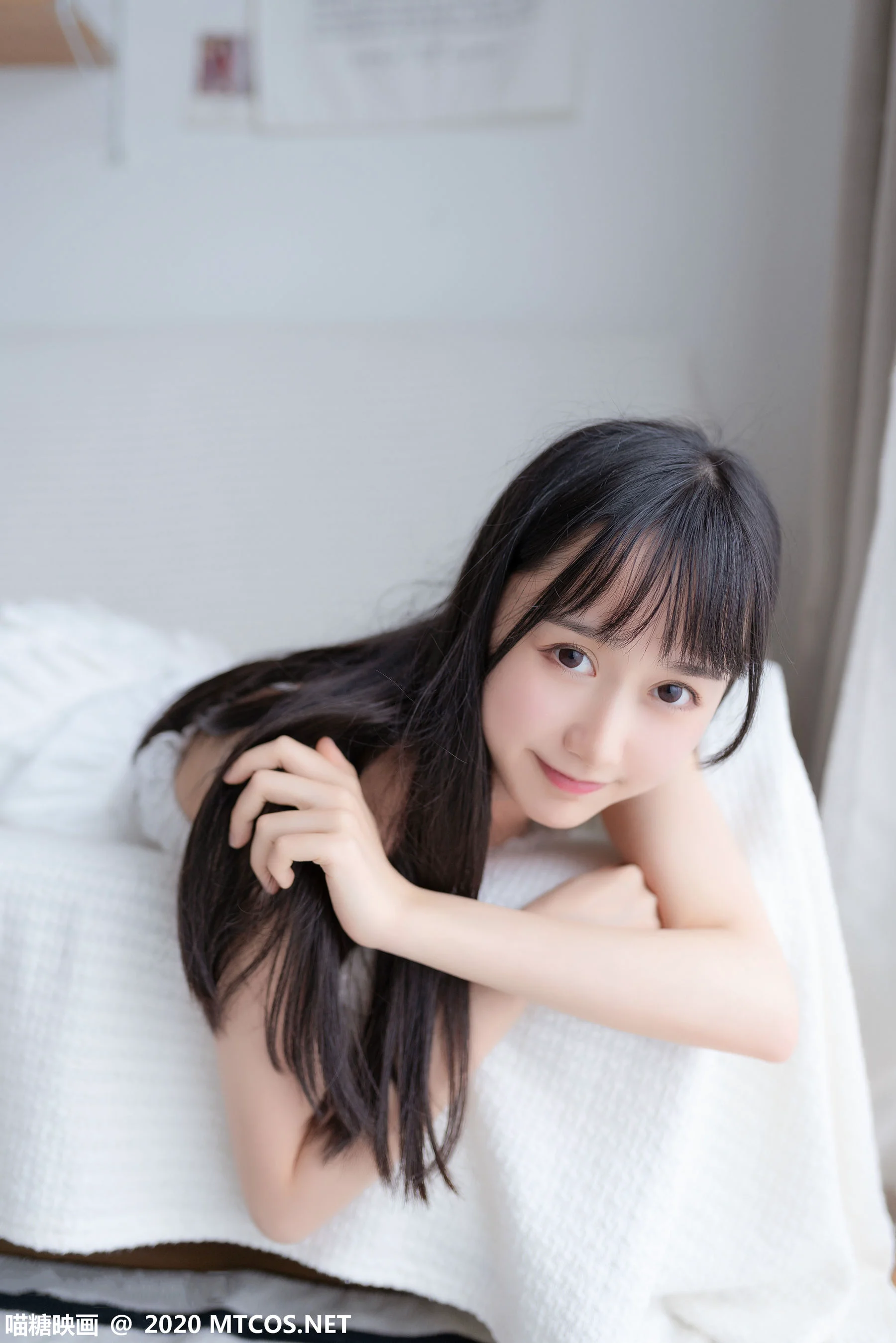 [喵糖映画] VOL.187 《白裙少女》 写真集 - 爱照片