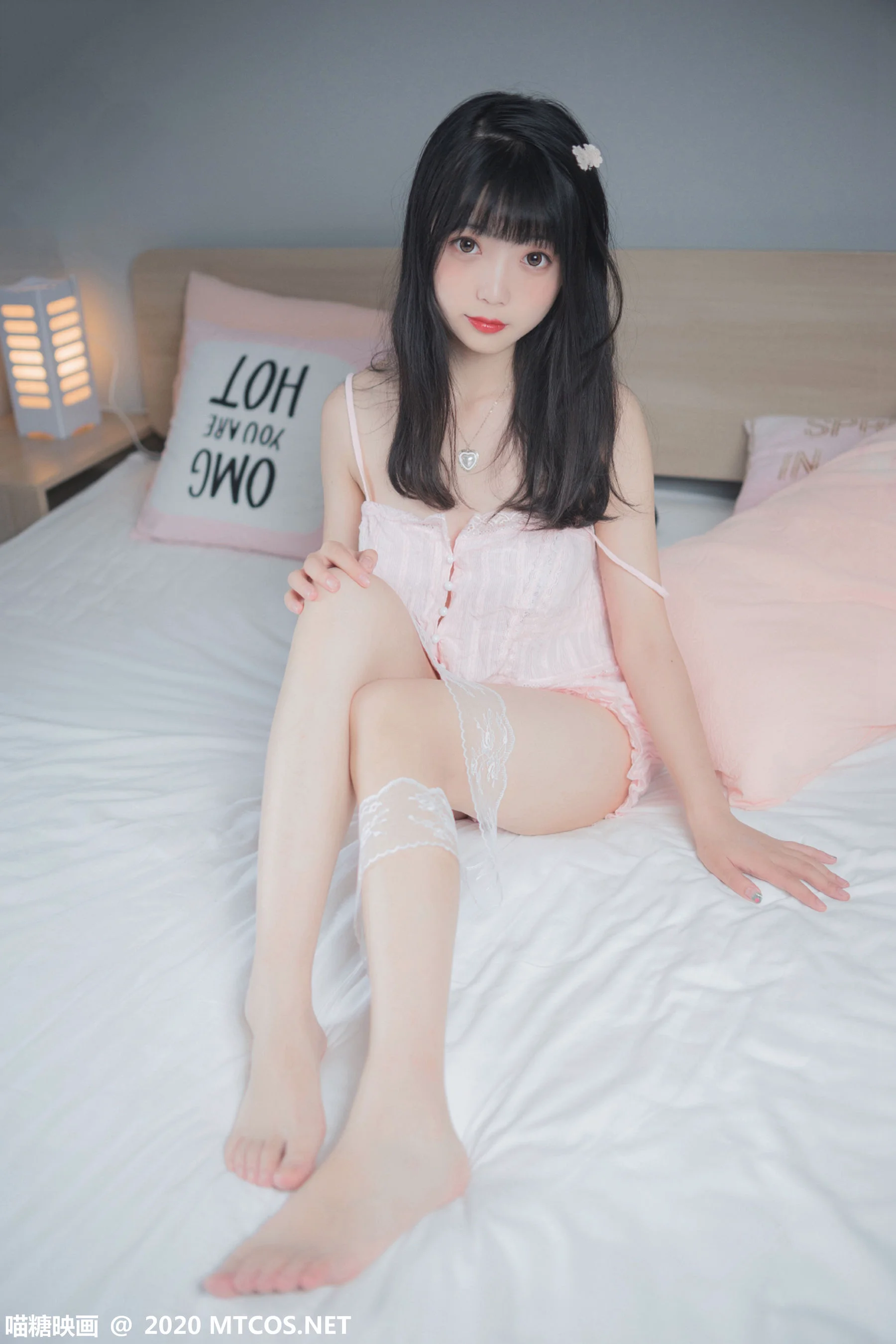 [喵糖映画] VOL.217 《粉色夏日》 写真集 - 爱照片