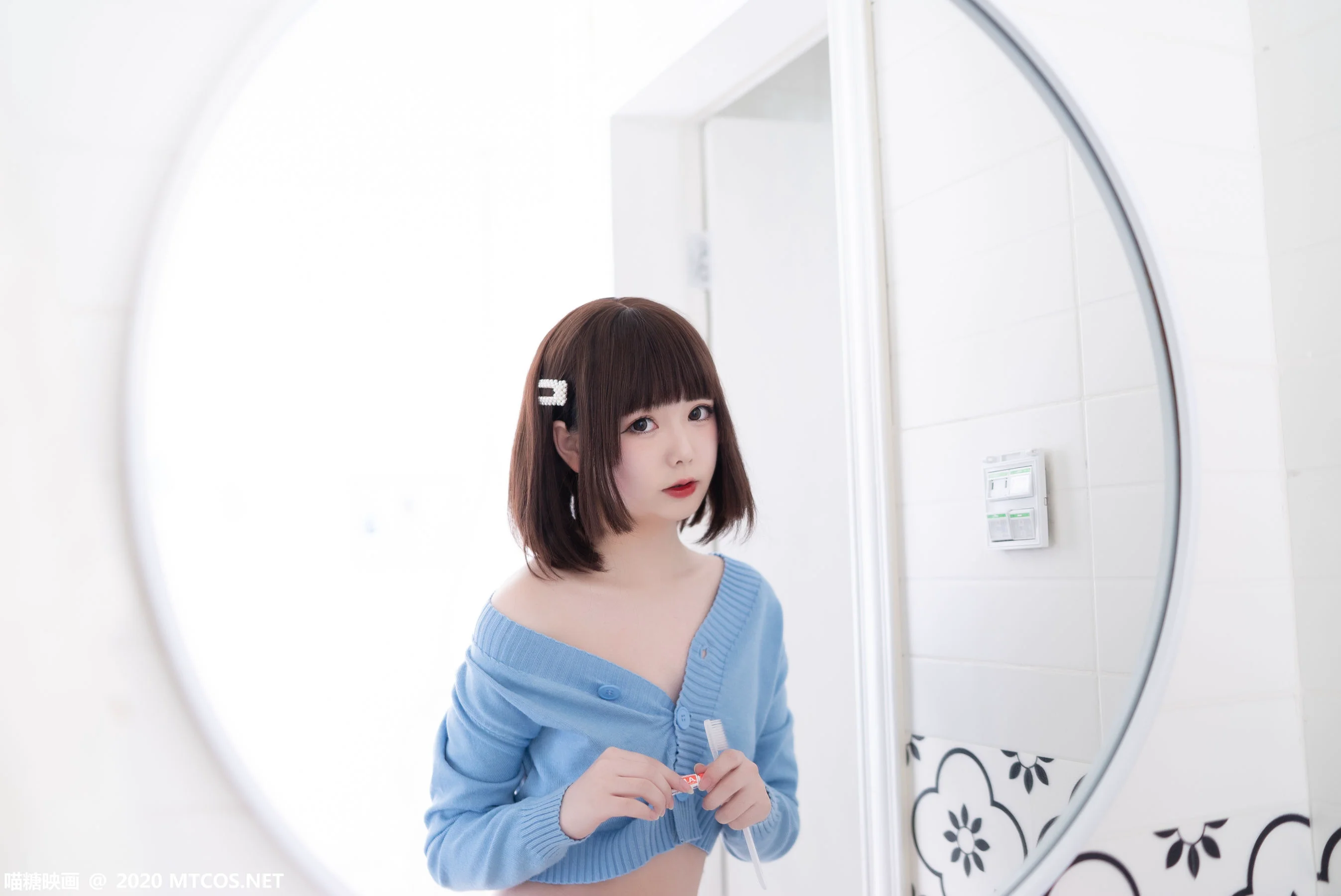 [喵糖映画] VOL.225 《蓝色之夏》 写真集 - 爱照片