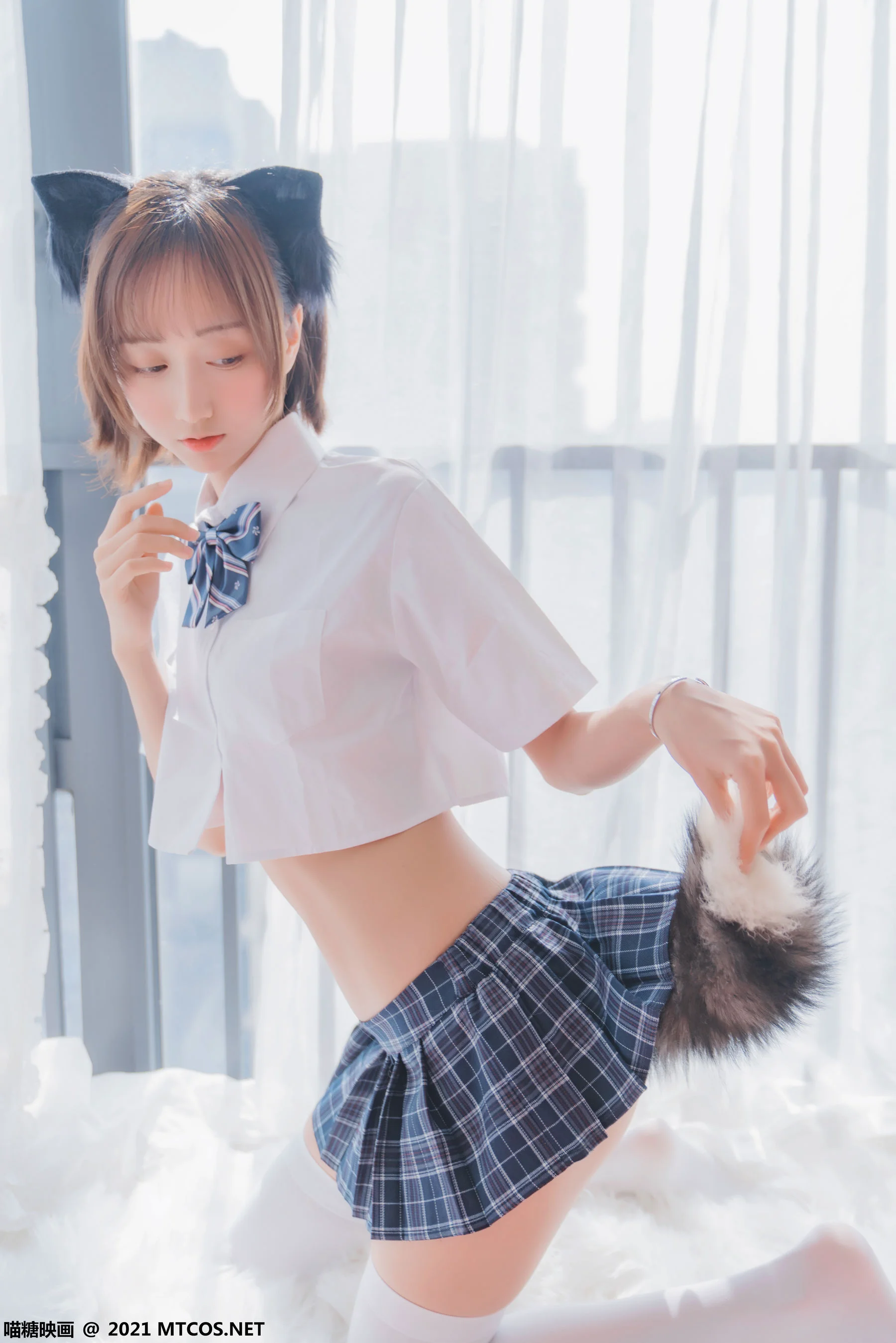 [喵糖映画] VOL.436 猫儿少女 套图 - 爱照片