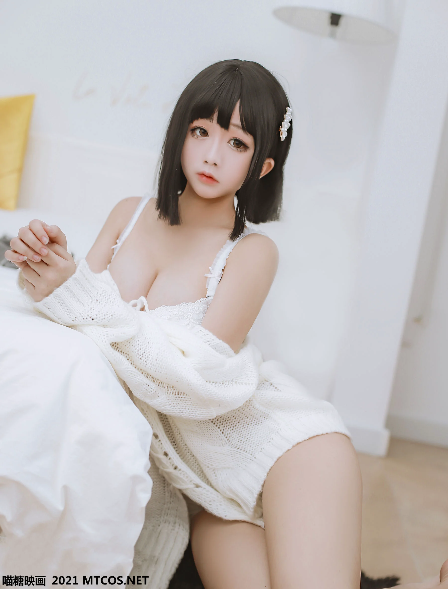 [喵糖映画] VOL.457 妹妹的白色毛衣 写真套图 - 爱照片