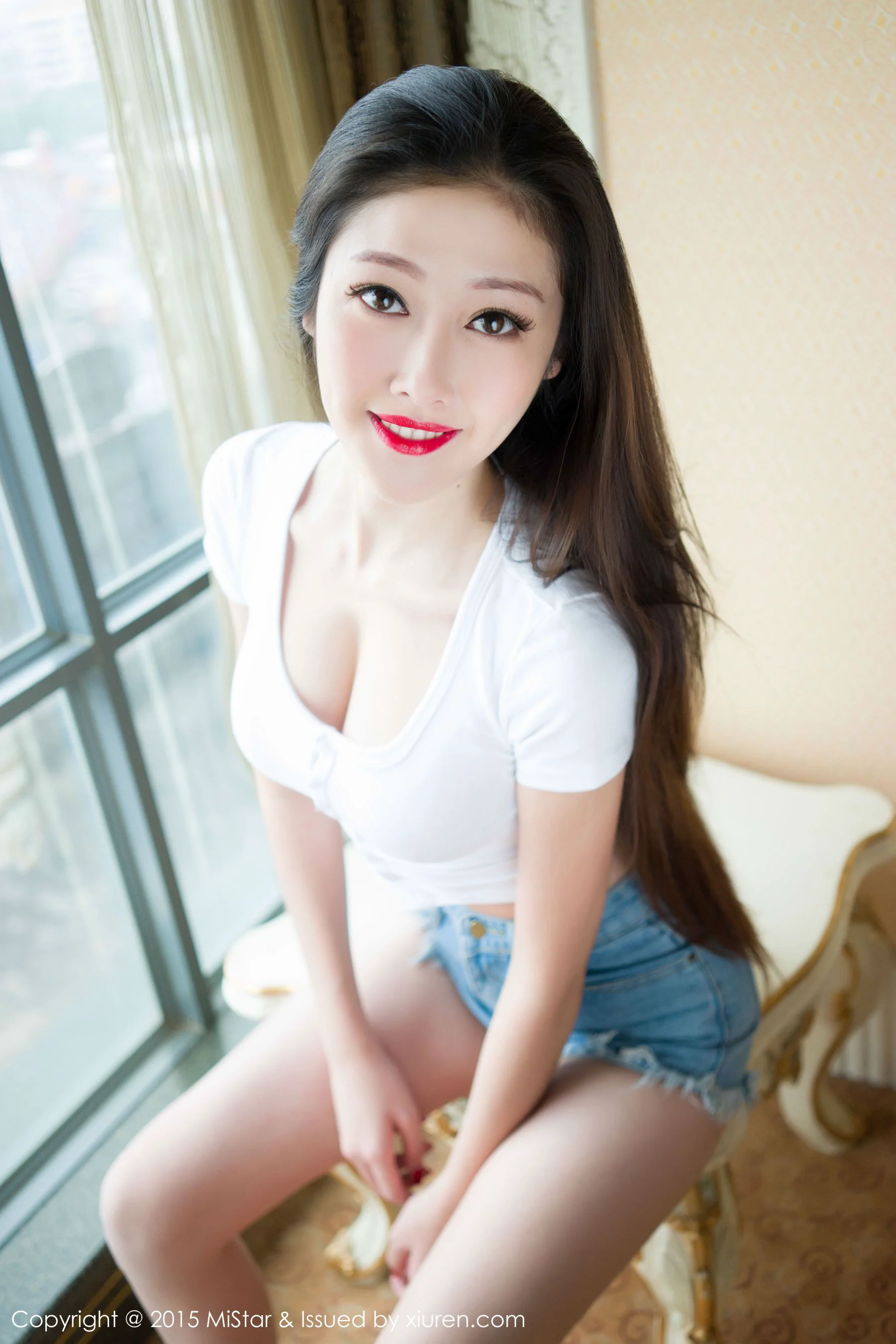 夏妍《牛仔热裤+丁字裤美臀》 [魅妍社MiStar] Vol.028 写真集 - 爱照片