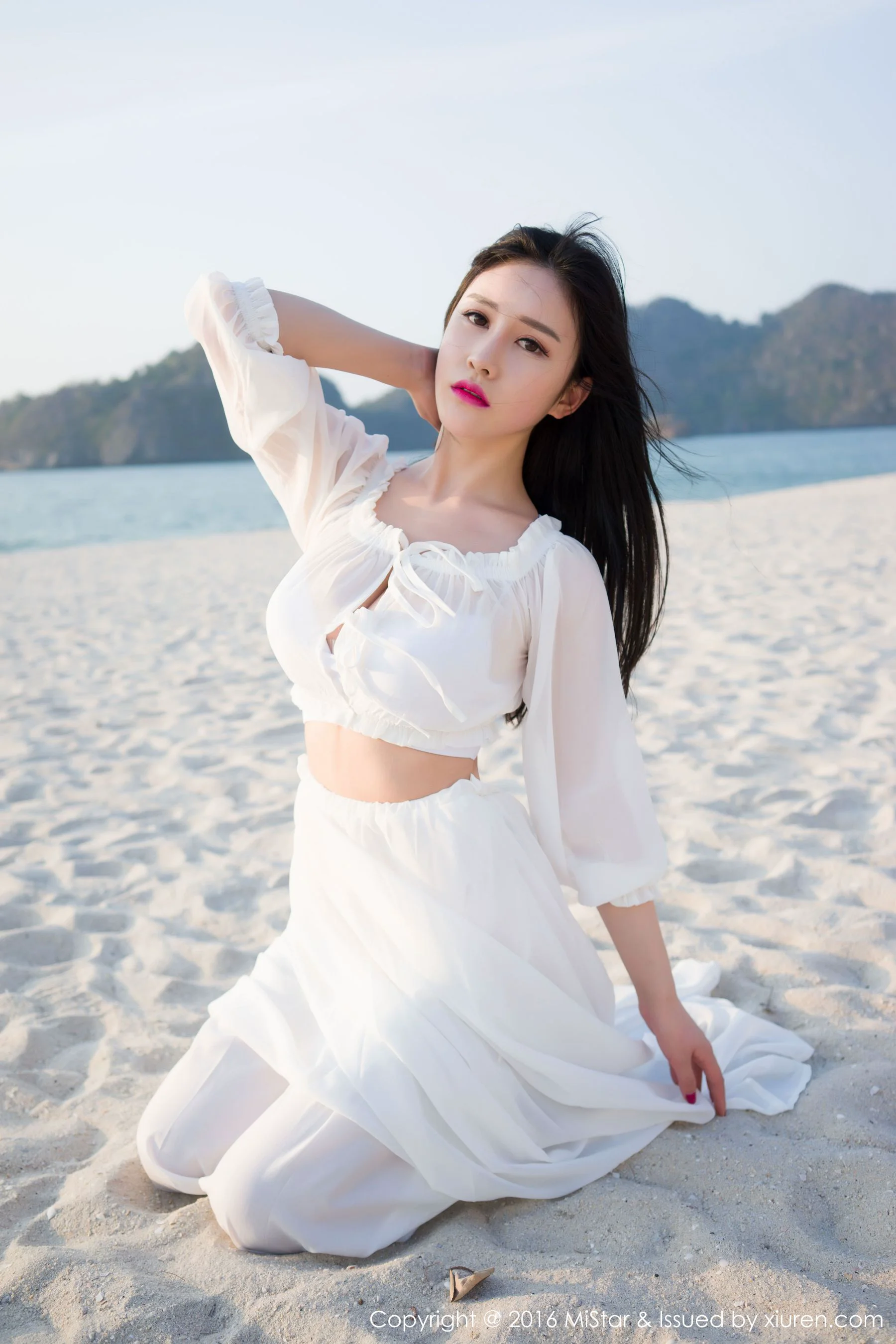 于姬Una《兰卡威旅拍》海滩长裙+泳装 [魅妍社MiStar] Vol.106 写真集 - 爱照片