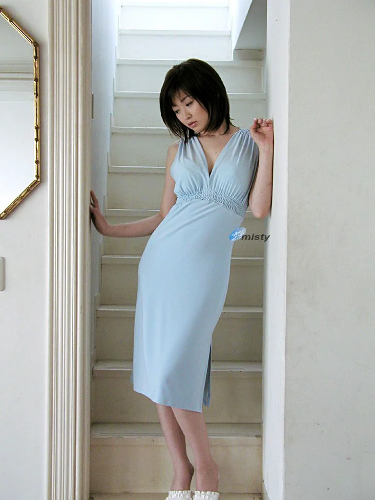 [@misty] No.002 May Iikubo 飯窪五月 写真集 - 爱照片