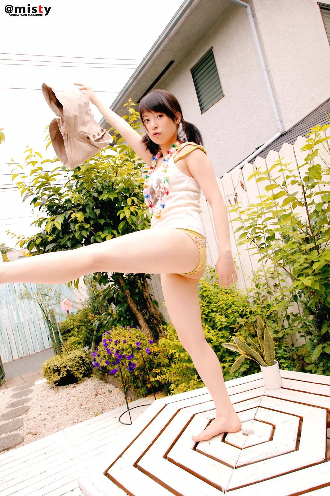 [@misty] No.142 Shiori Chiba 千叶诗织/千葉しおり 写真集 - 爱照片