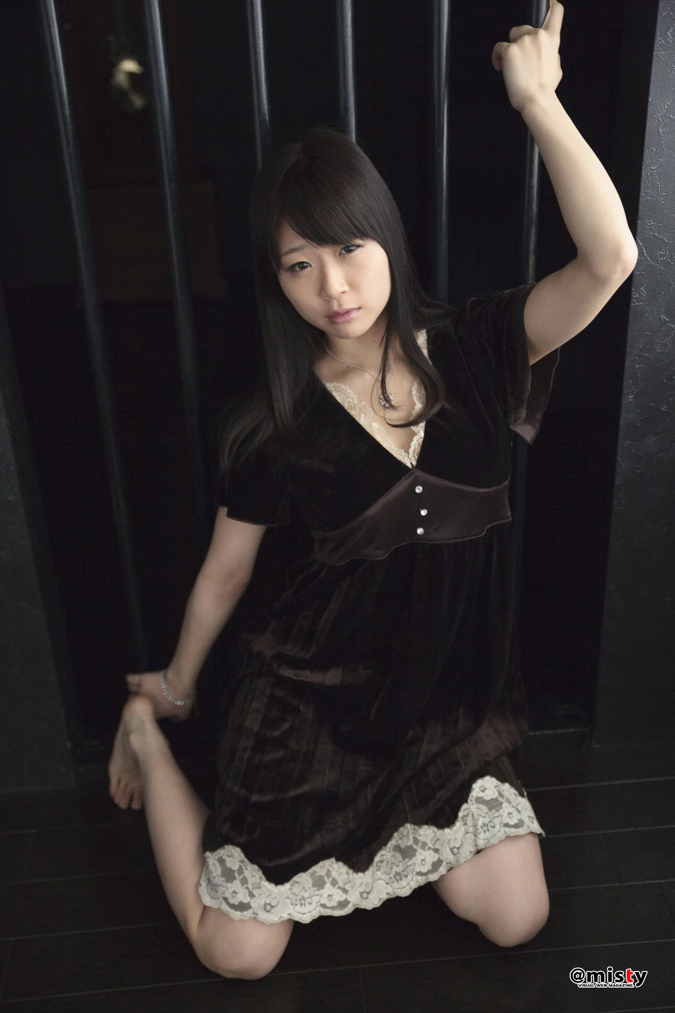 [@misty] No.353 Momoko Miduki 水月桃子 写真集 - 爱照片