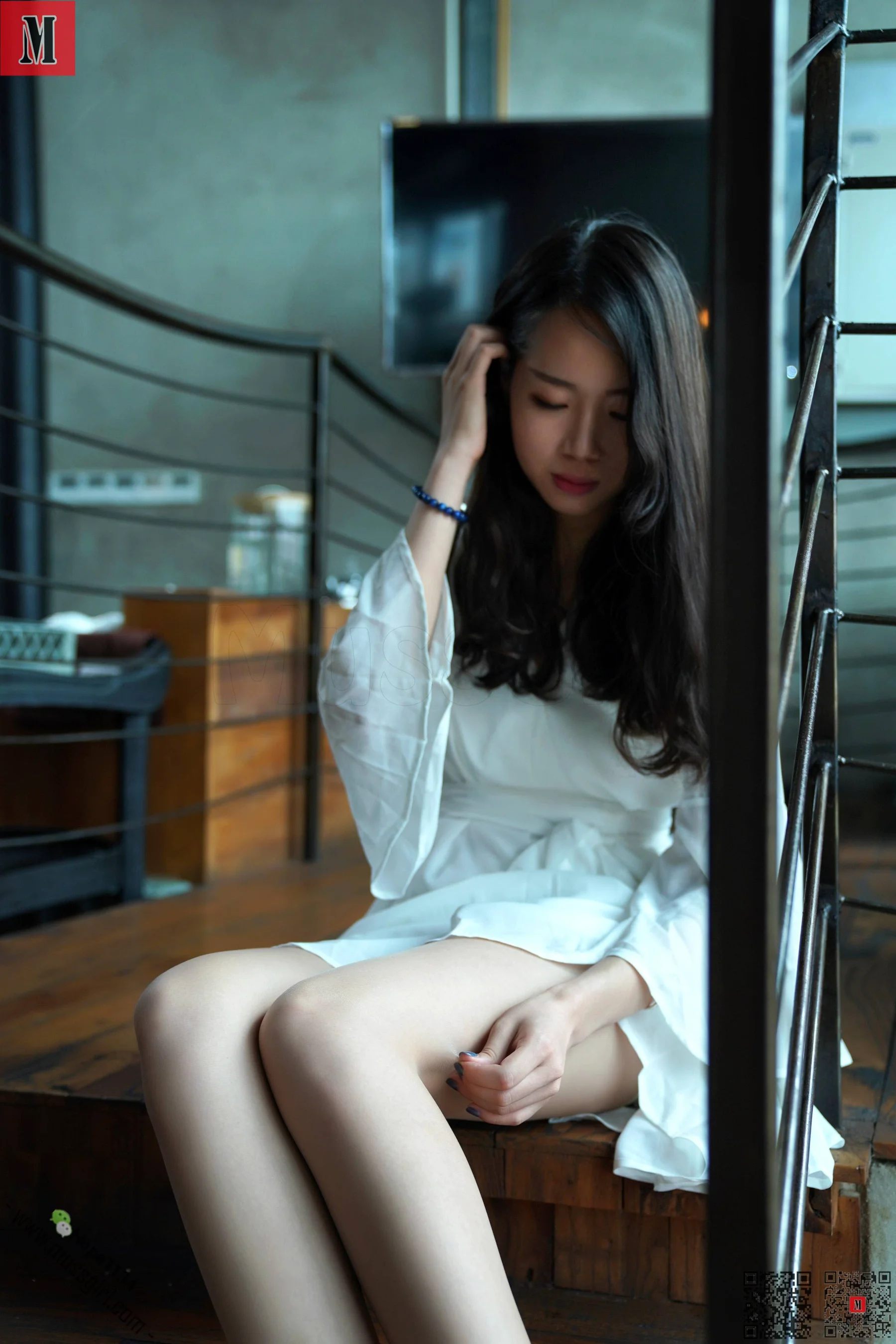 [MussGirl慕丝女郎] No.231 白色连衣裙肉丝 - 爱照片