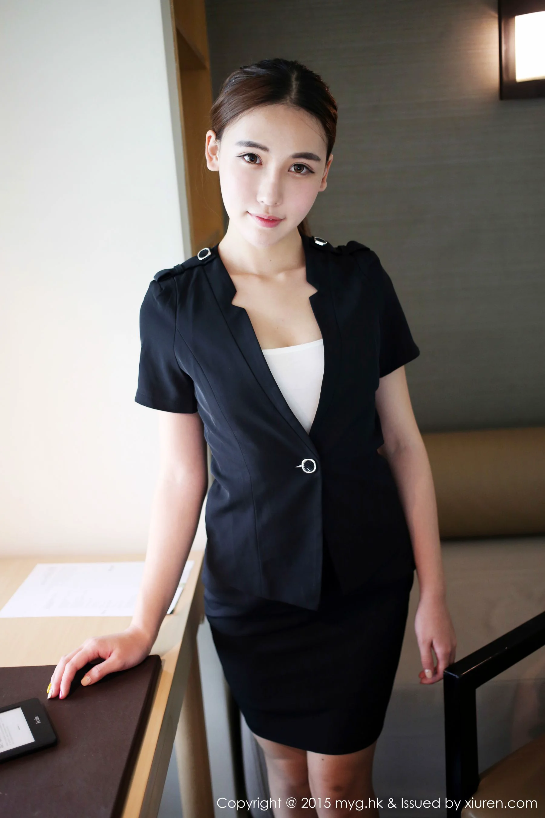 熊吖BOBO《老师制服诱惑》 [美媛馆MyGirl] Vol.161 写真集 - 爱照片