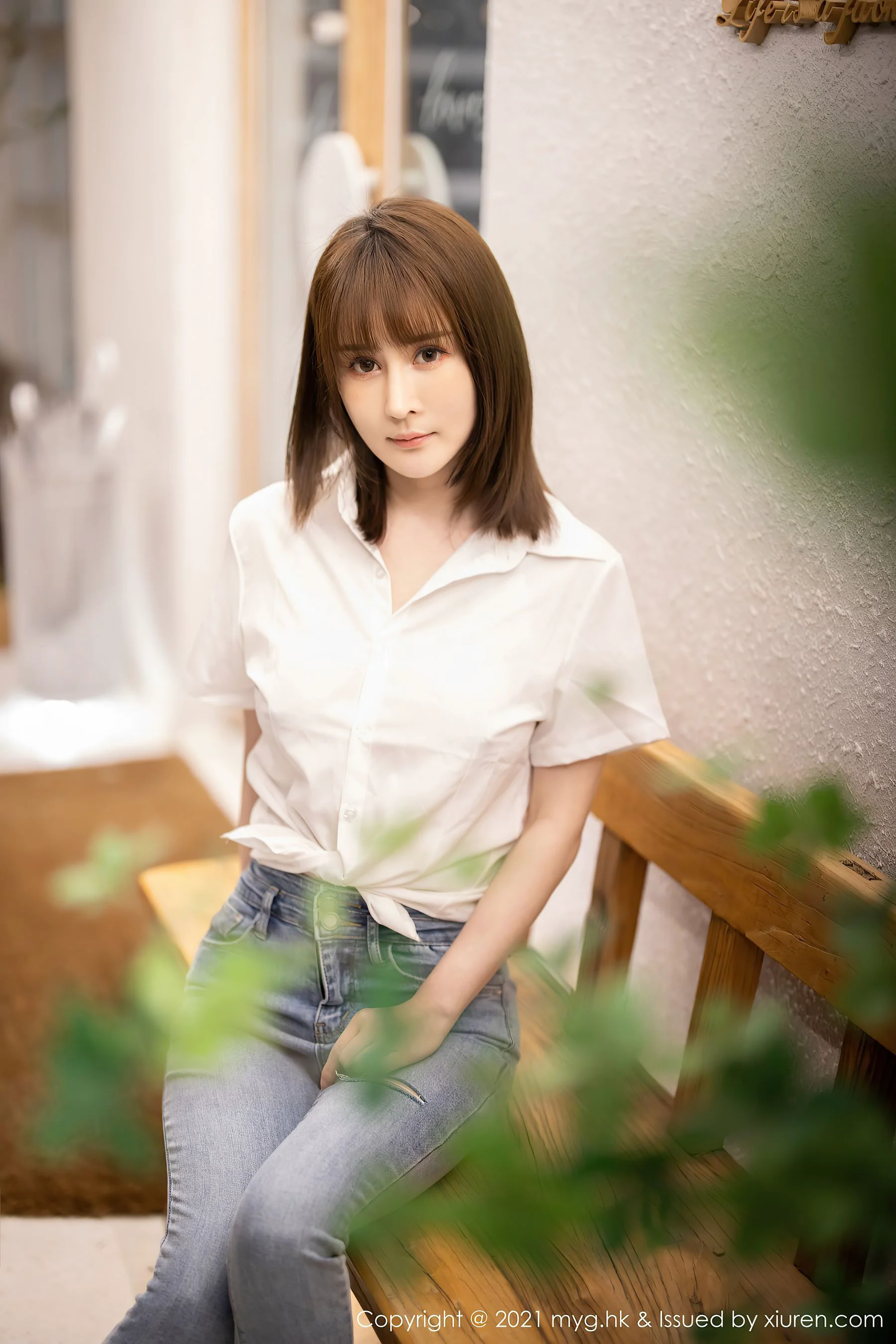 [美媛馆MyGirl] Vol.540 蔡文钰Abby – 经典的白衬衫与直爽牛仔裤 - 爱照片