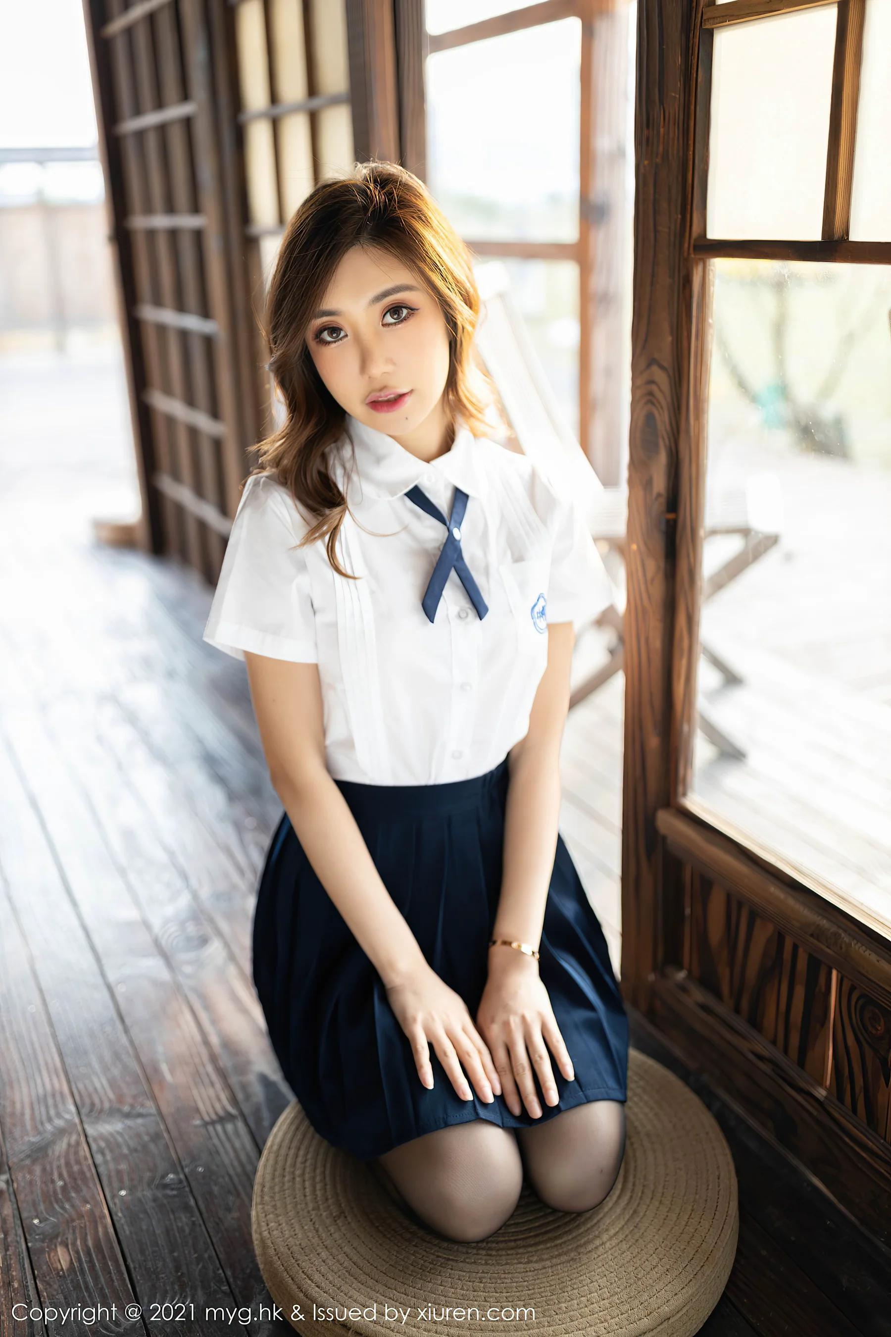 [MyGirl美媛馆] VOL.618 绮里嘉ula JK校服 - 爱照片