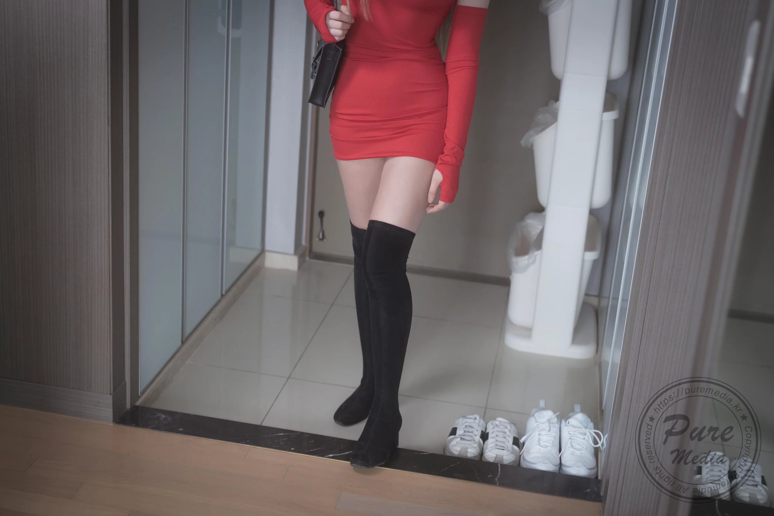 [Pure Media] Vol.278 Raon (라온) – Red Day And Lonely Girl - 爱照片