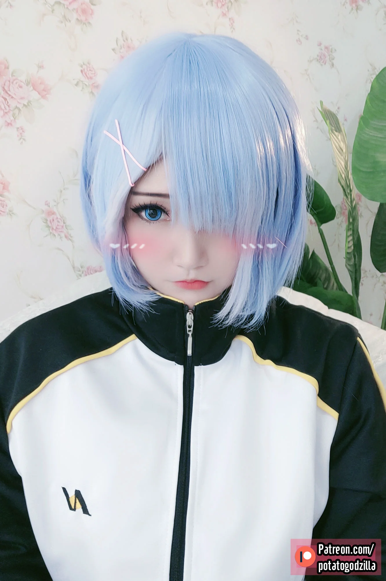 [网红COSER写真] 小姐姐Potato Godzilla – Rem In Subaru Jacket - 爱照片
