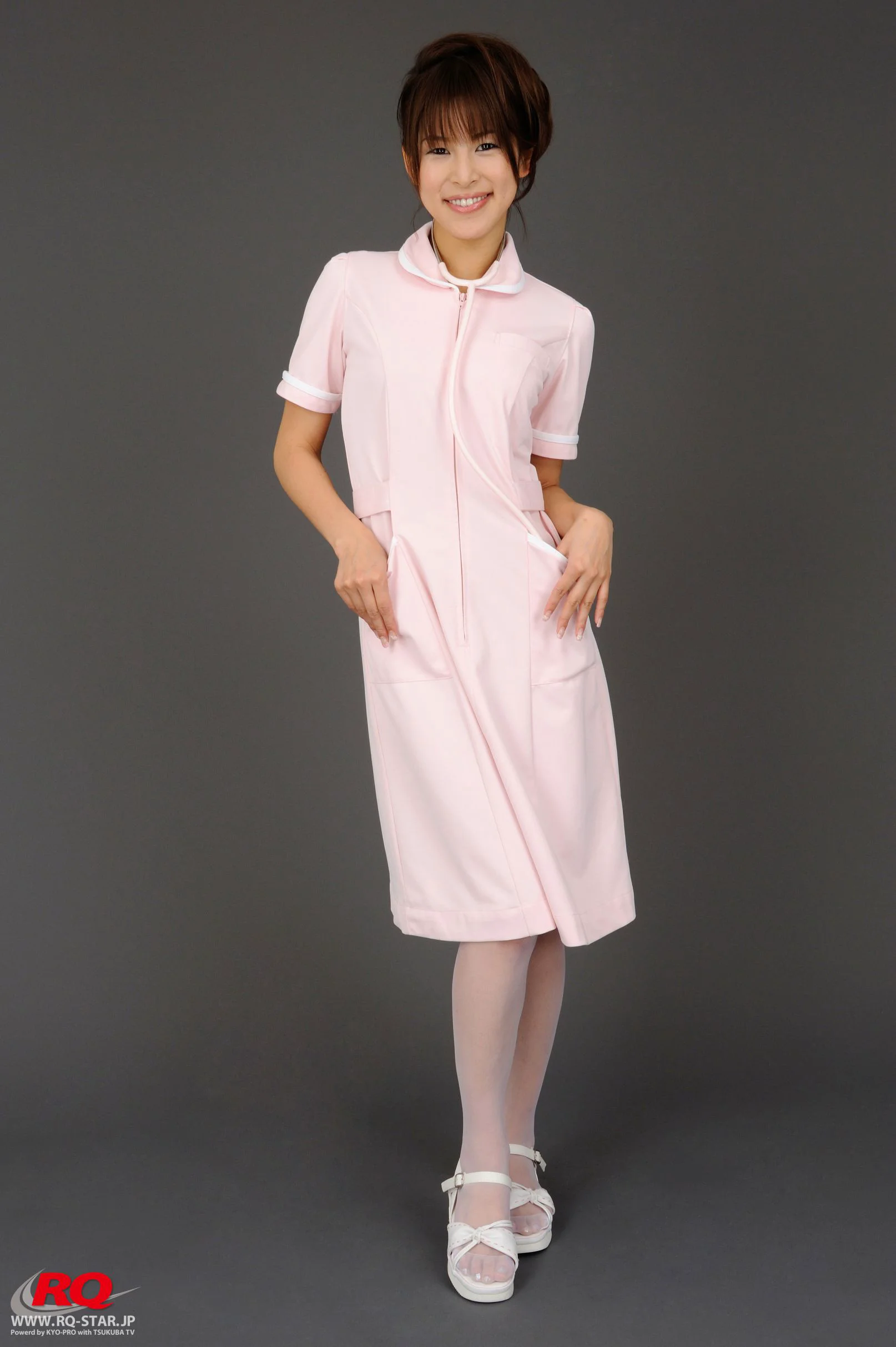 [RQ-STAR写真] NO.00019 Umi Kurihara 栗原海 Nurse Costume - 爱照片