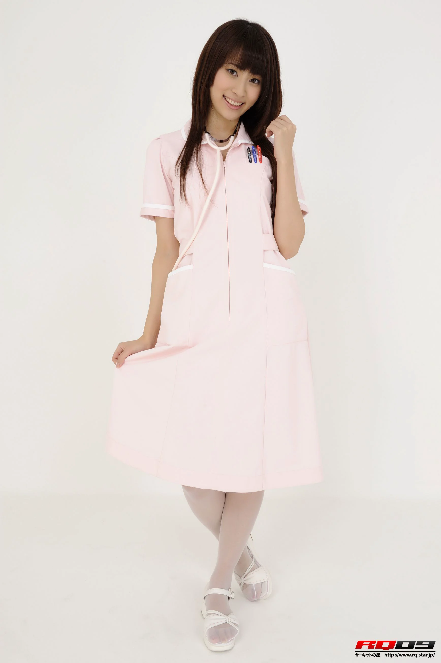 [RQ-STAR] NO.00148 林杏菜 Nurse Costume 护士服系列写真集 - 爱照片
