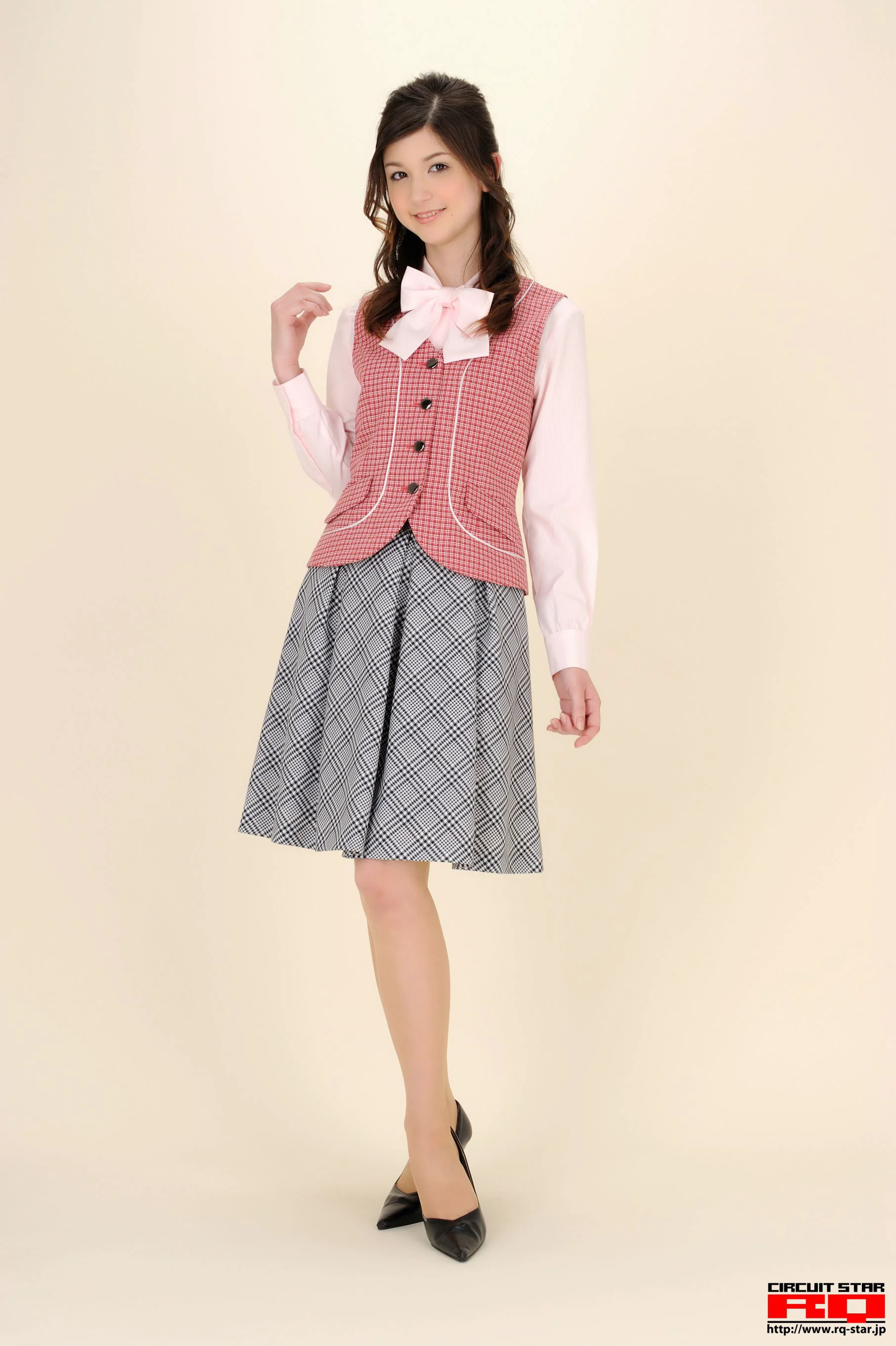 [RQ-STAR] NO.00362 Amy Kubo 久保エイミー Office Lady 写真集 - 爱照片