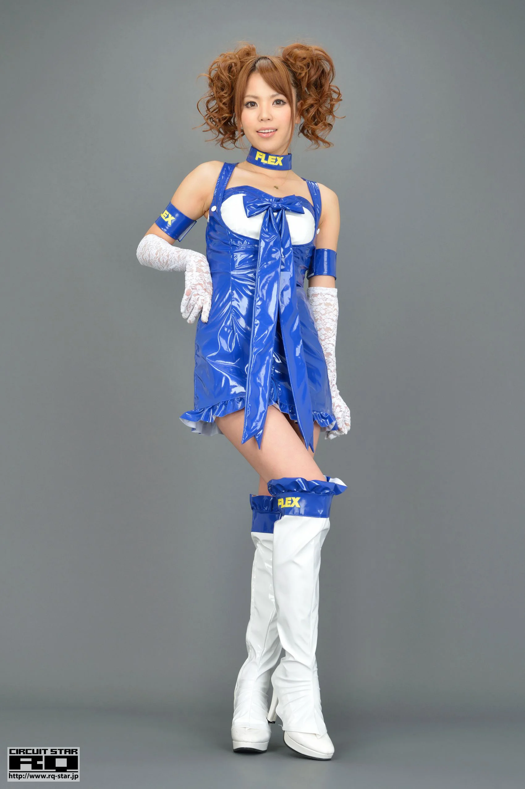 [RQ-STAR] NO.00798 Kayo Saegusa 三枝かよ Race Queen 写真集 - 爱照片