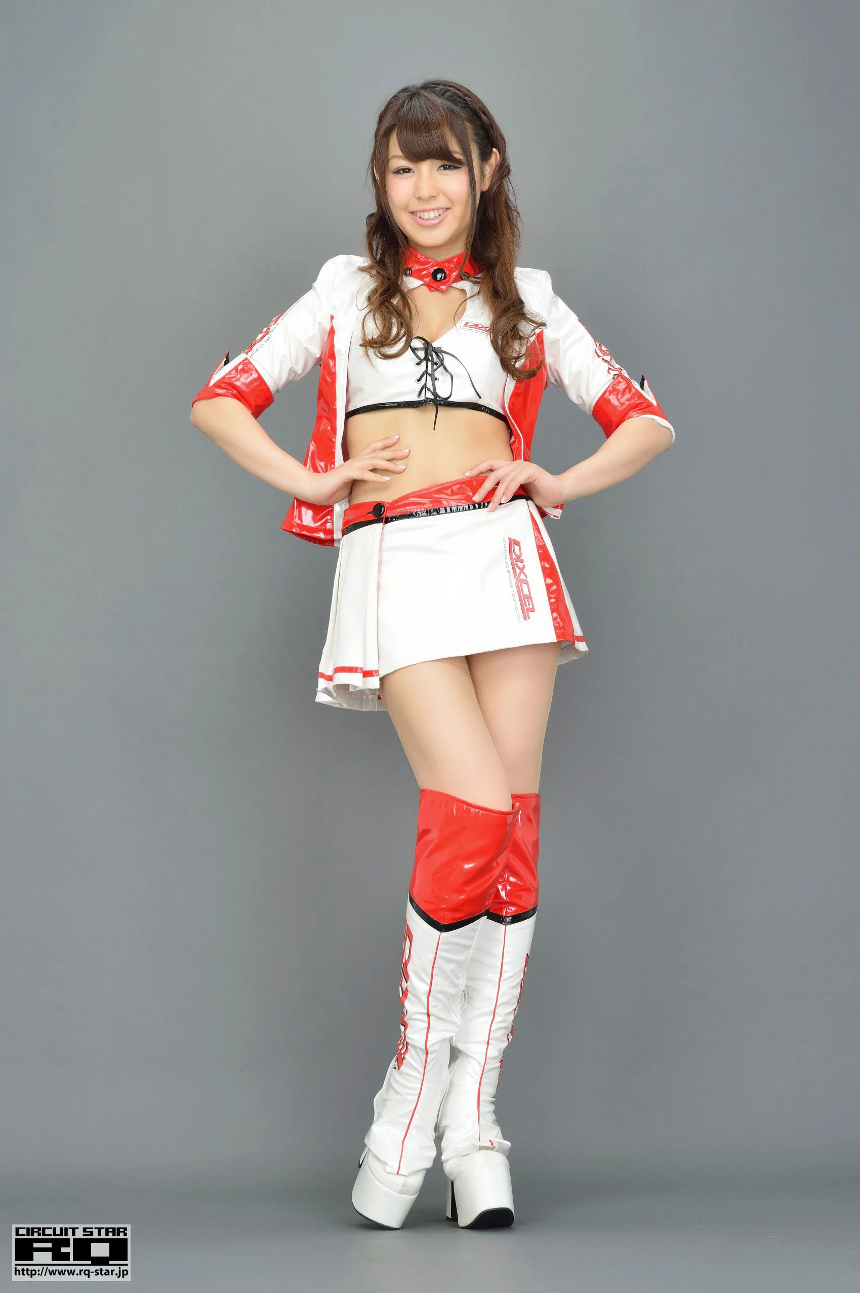 [RQ-STAR] NO.00825 Sayaka Aoi 蒼井彩加 Race Queen 写真集 - 爱照片