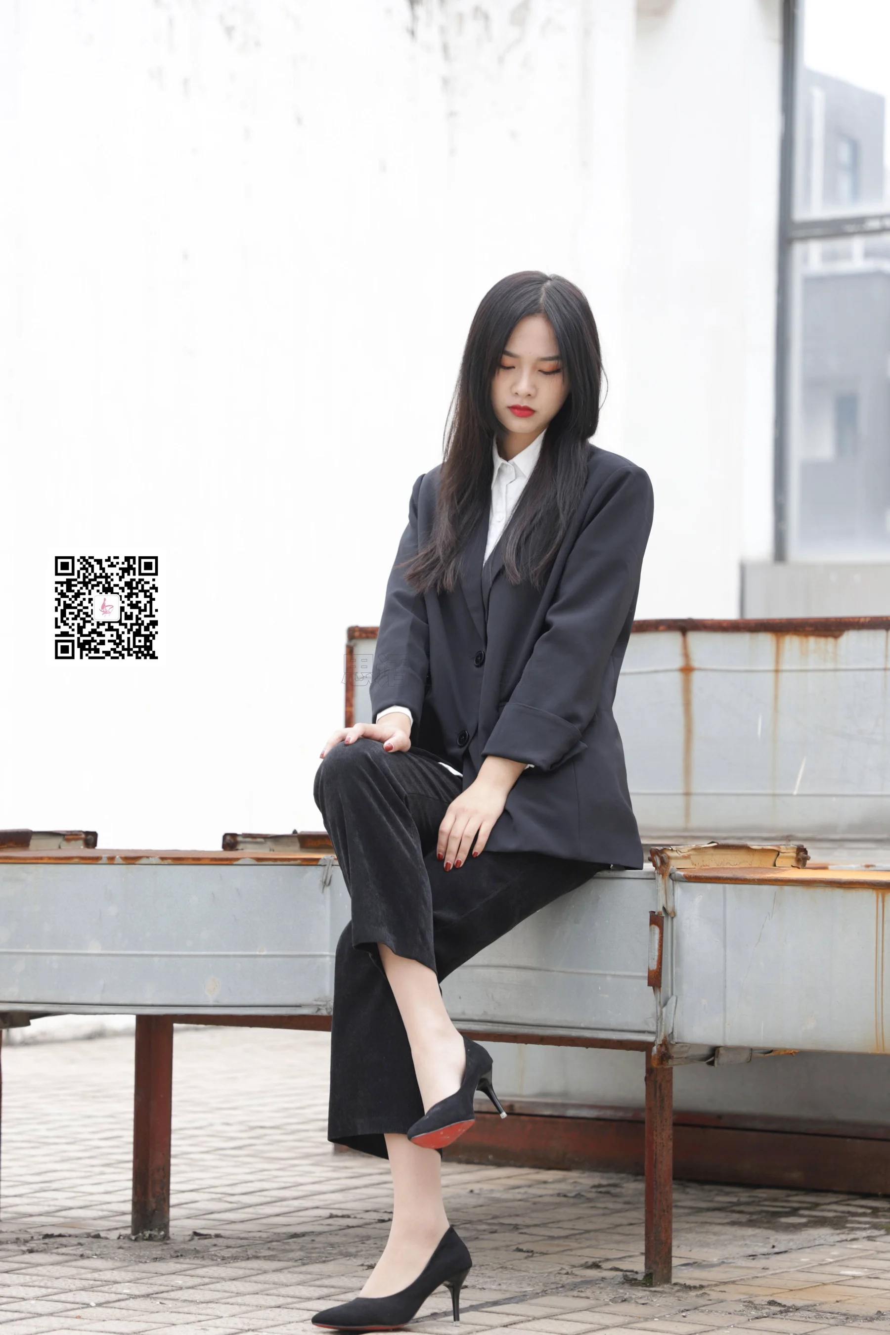 [思话SiHua] SJ054 橙子 – 职场气质 - 爱照片