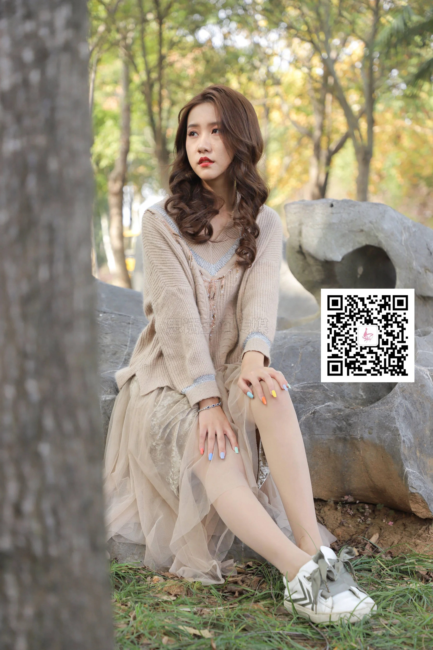 [思话SiHua] SJ055 曦然 – 女神的甜美穿搭 - 爱照片
