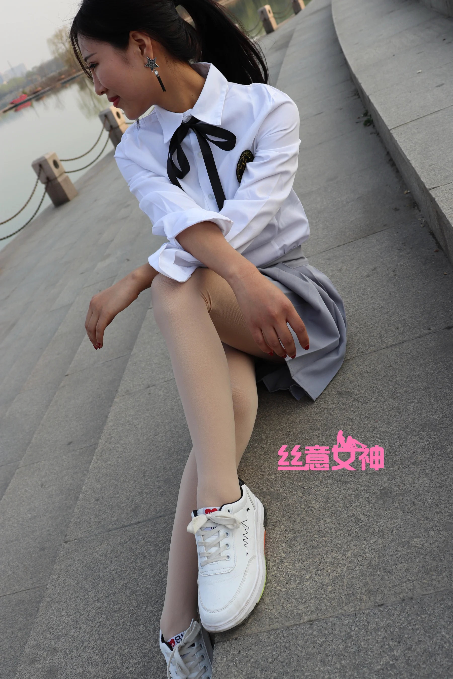 [SIEE丝意] No.056 安安 – 新妹子，学生风 - 爱照片